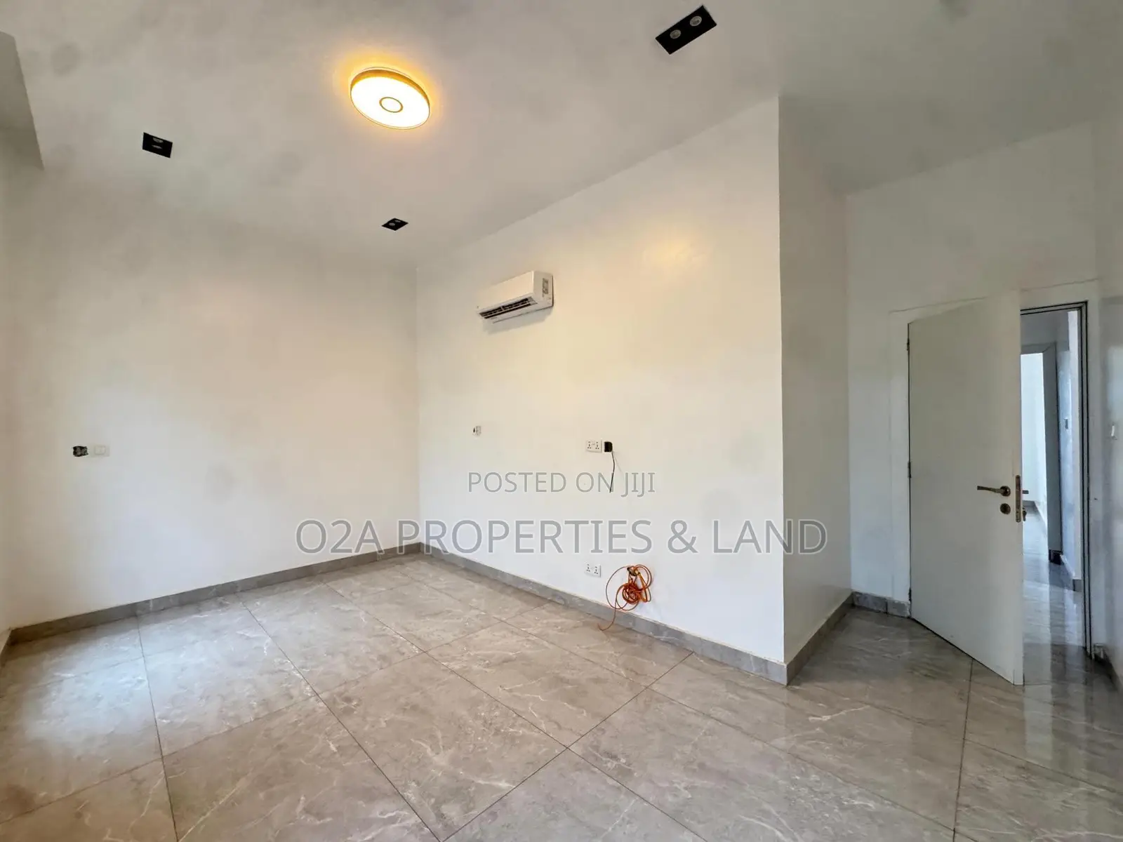 2bdrm Townhouse / Terrace in Bohye, Papao for rent