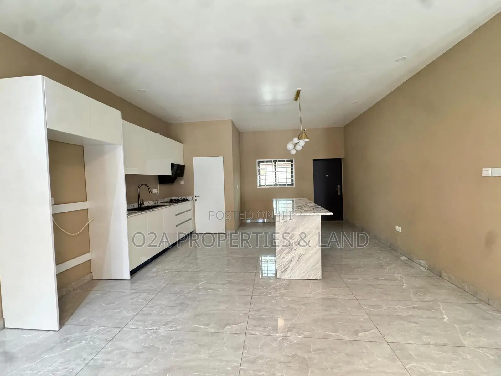 2bdrm Townhouse / Terrace in Bohye, Papao for rent
