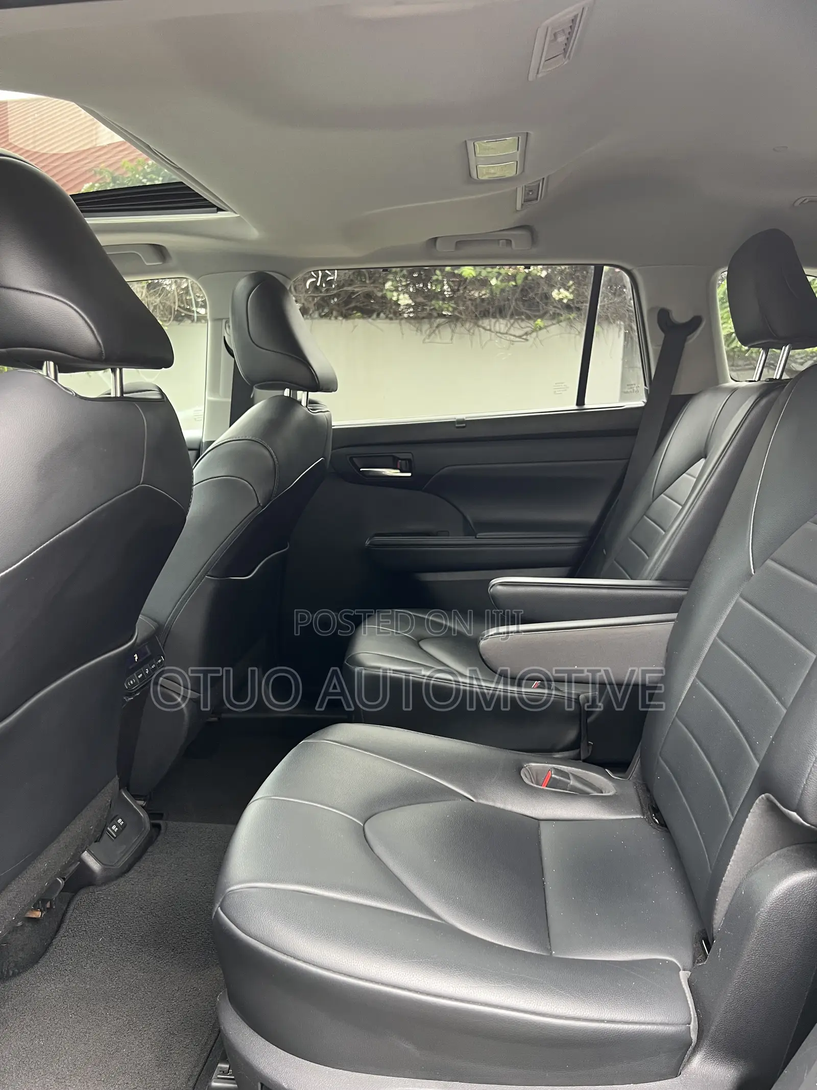 Toyota Highlander Limited 2022 Black
