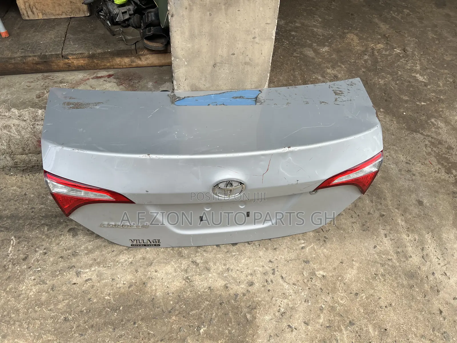 Original Home Used Boots for Toyota Corolla 2015 and All Types Availab