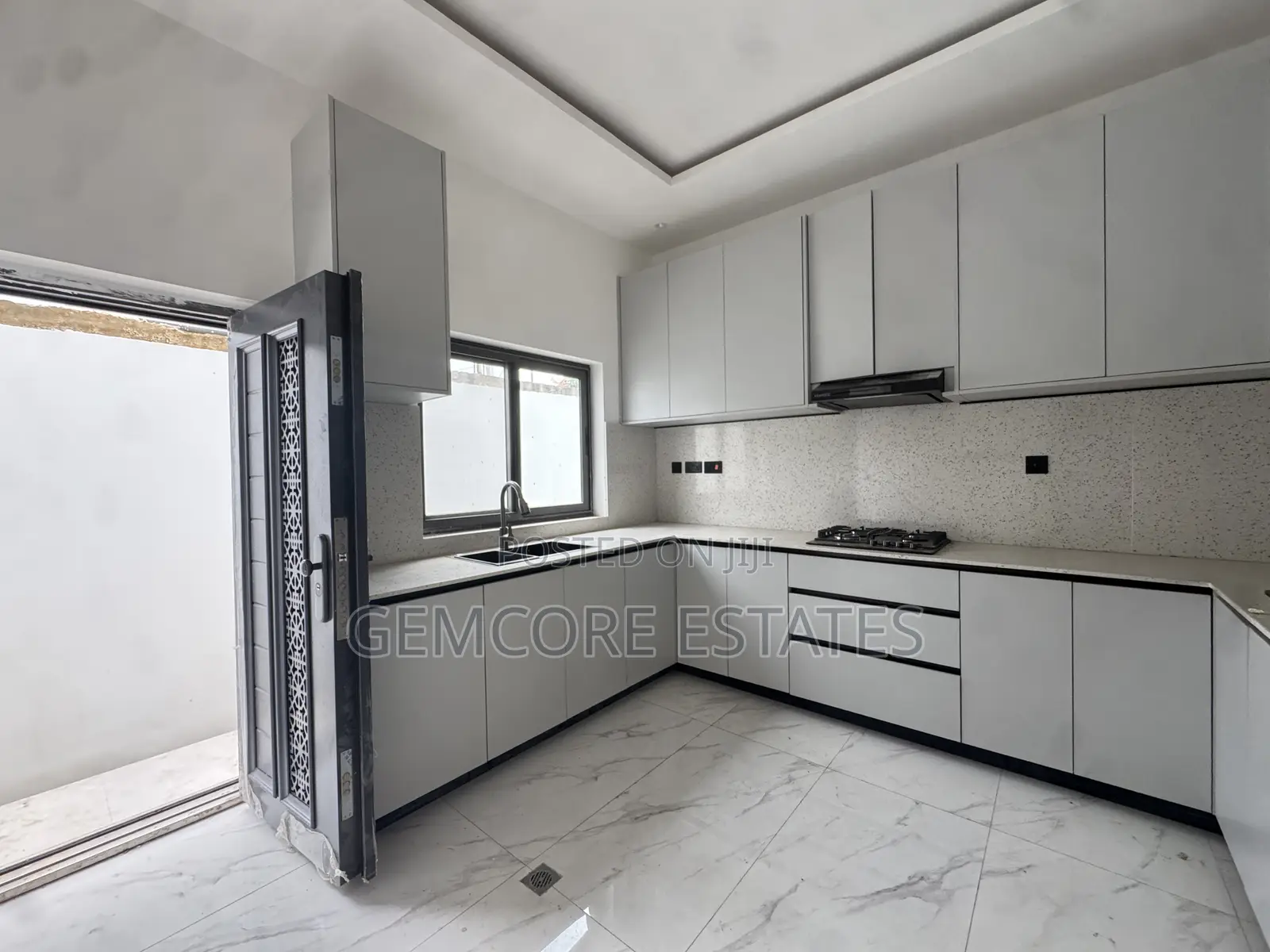 3bdrm House in East Legon for sale