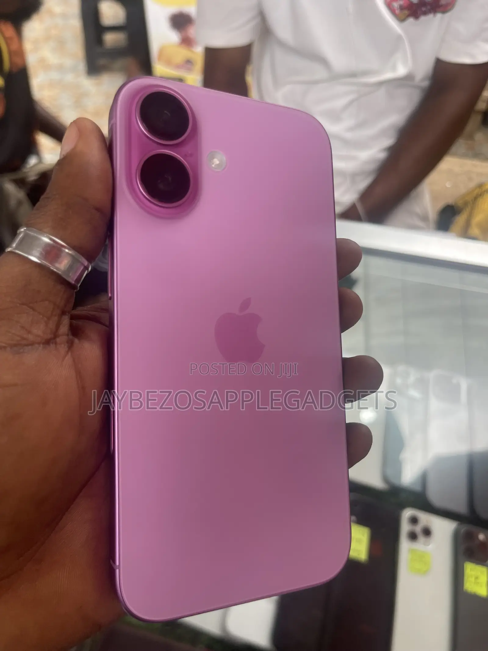 Apple iPhone 16 128 GB Pink