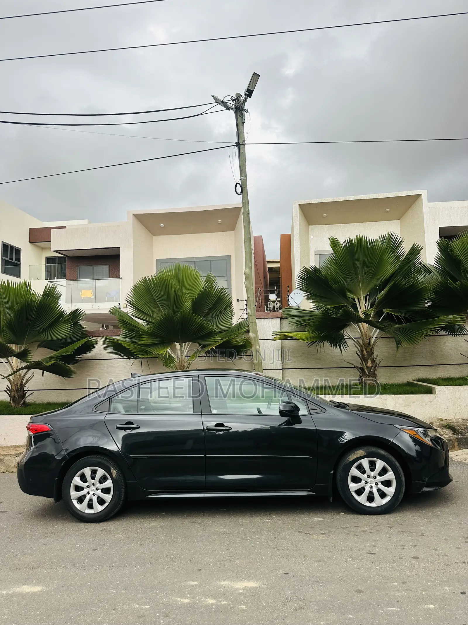 Toyota Corolla LE 2021 Black