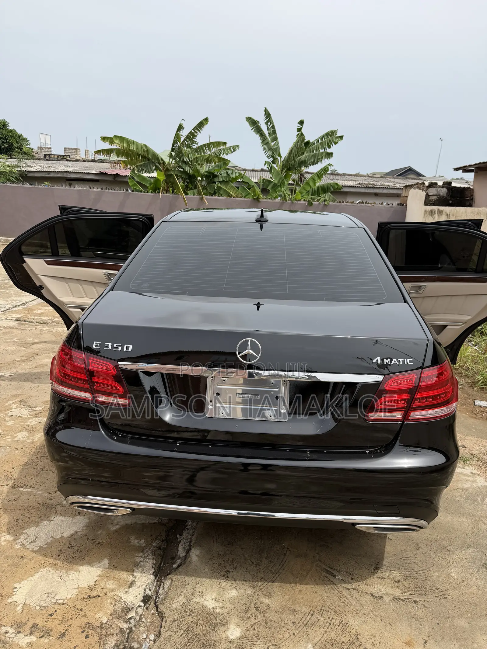 Mercedes-Benz E350 Base 4Matic Sedan AWD (3.5L 6cyl 7A) 2014 Black