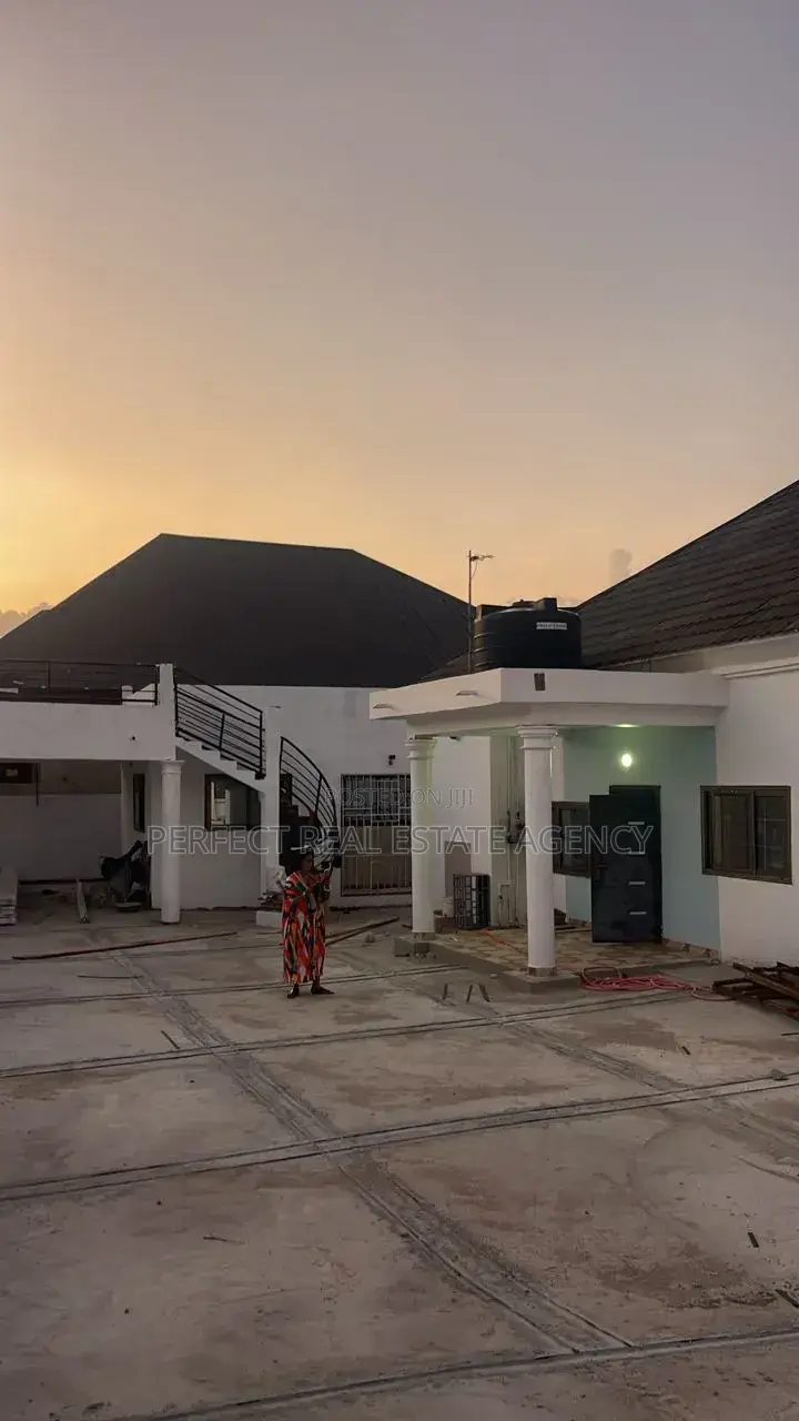 Furnished 5bdrm House in Santasi, Kumasi Metropolitan for rent