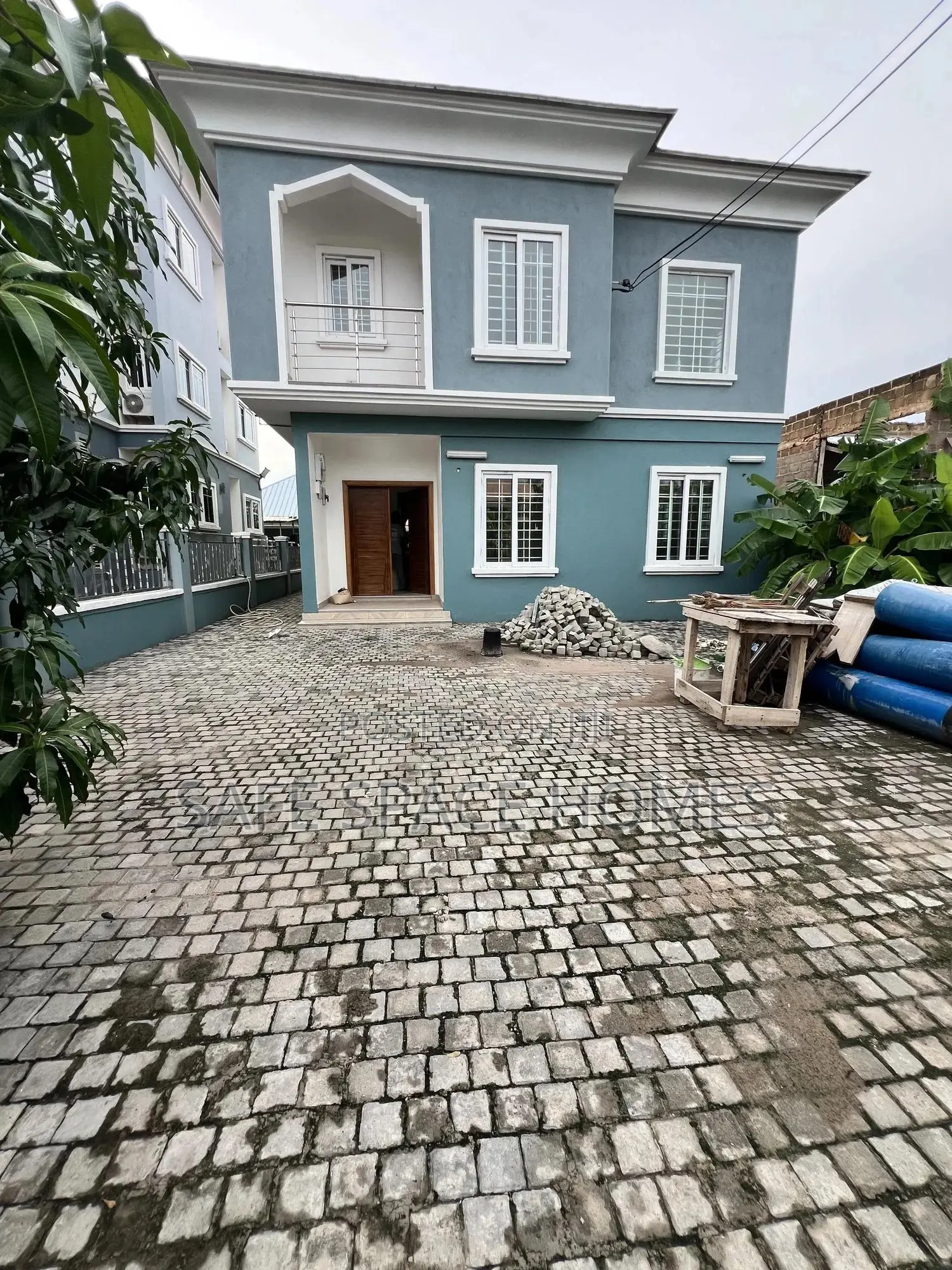 4bdrm Duplex in Tseaddo for rent