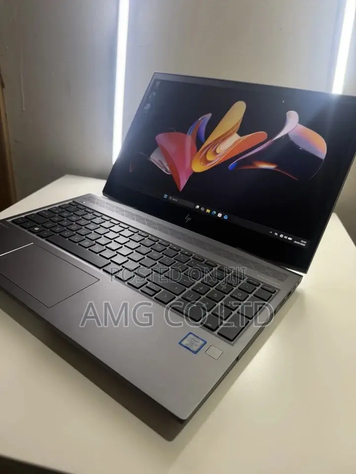 Laptop HP ZBook 15 G5 16GB Intel Core i7 HDD+SSD 512GB
