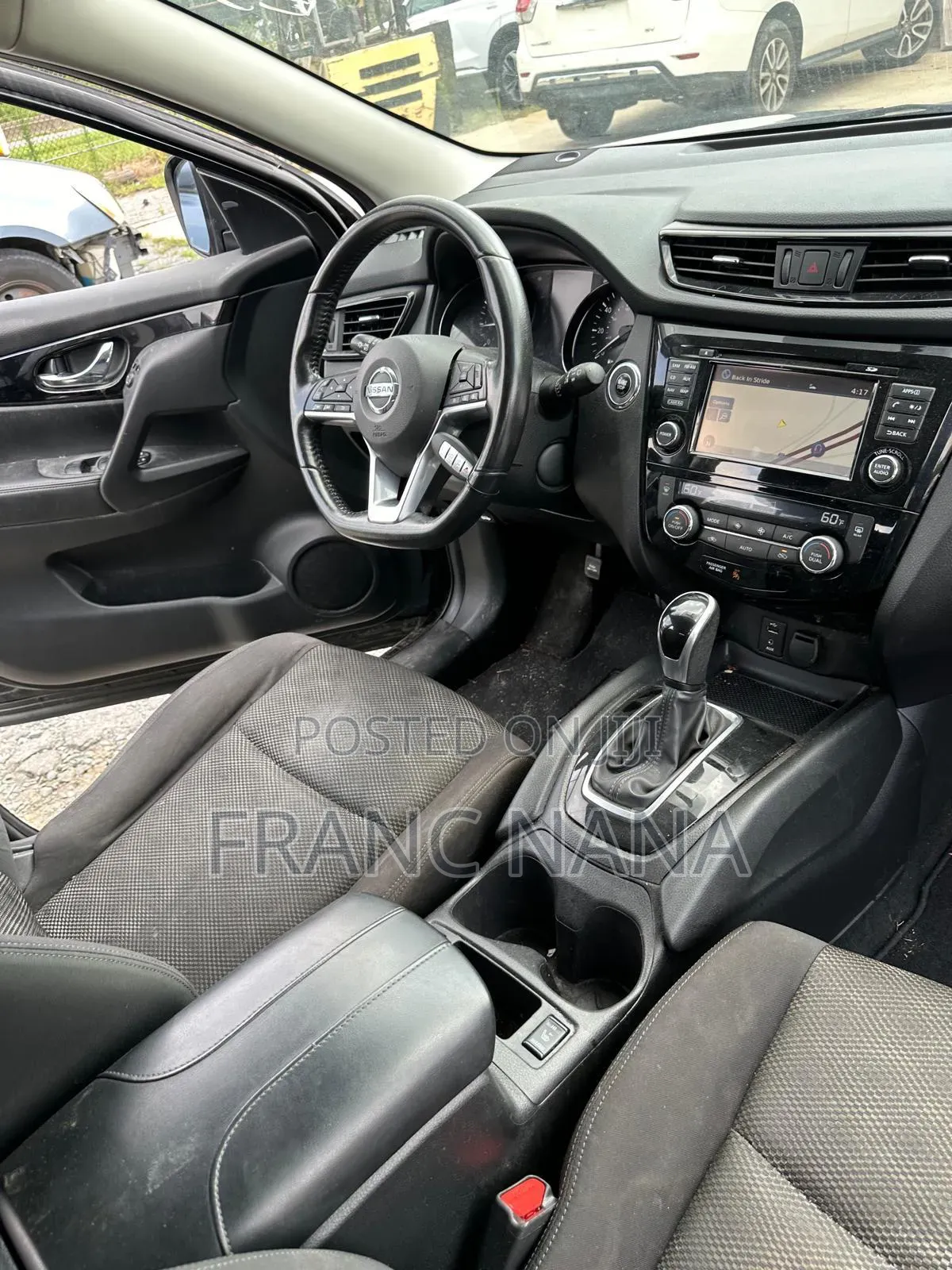 Nissan Rogue SV FWD 2017 Black