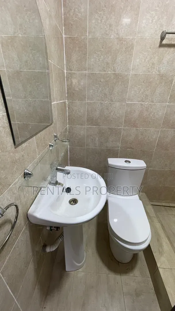 3bdrm House in Amrahia for sale