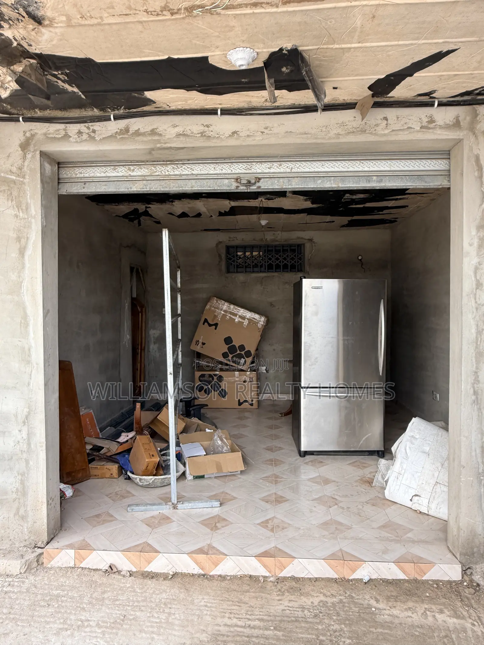 Fresh/Spacious Shop/Store/Warehouse/Office Space/Showroom at Spintex