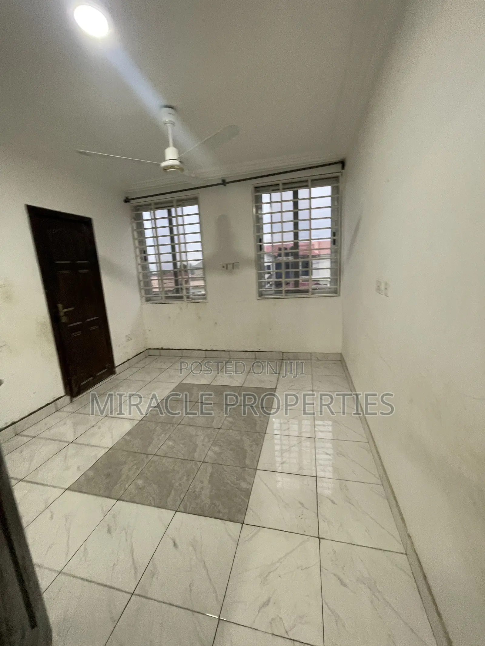 3bdrm Apartment in Miracle Properties, Ashaley Botwe for rent