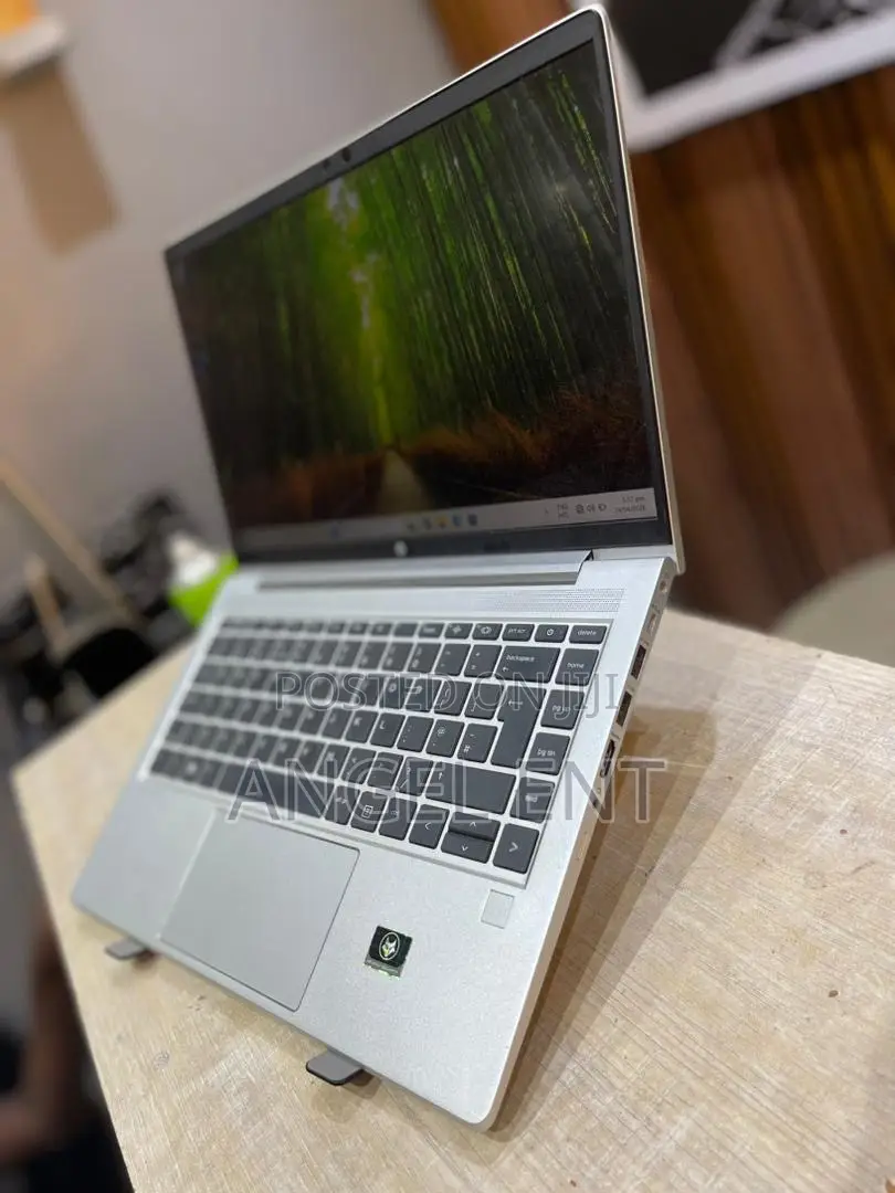 Laptop HP ProBook 445 G9 16GB AMD Ryzen 5 SSD 256GB