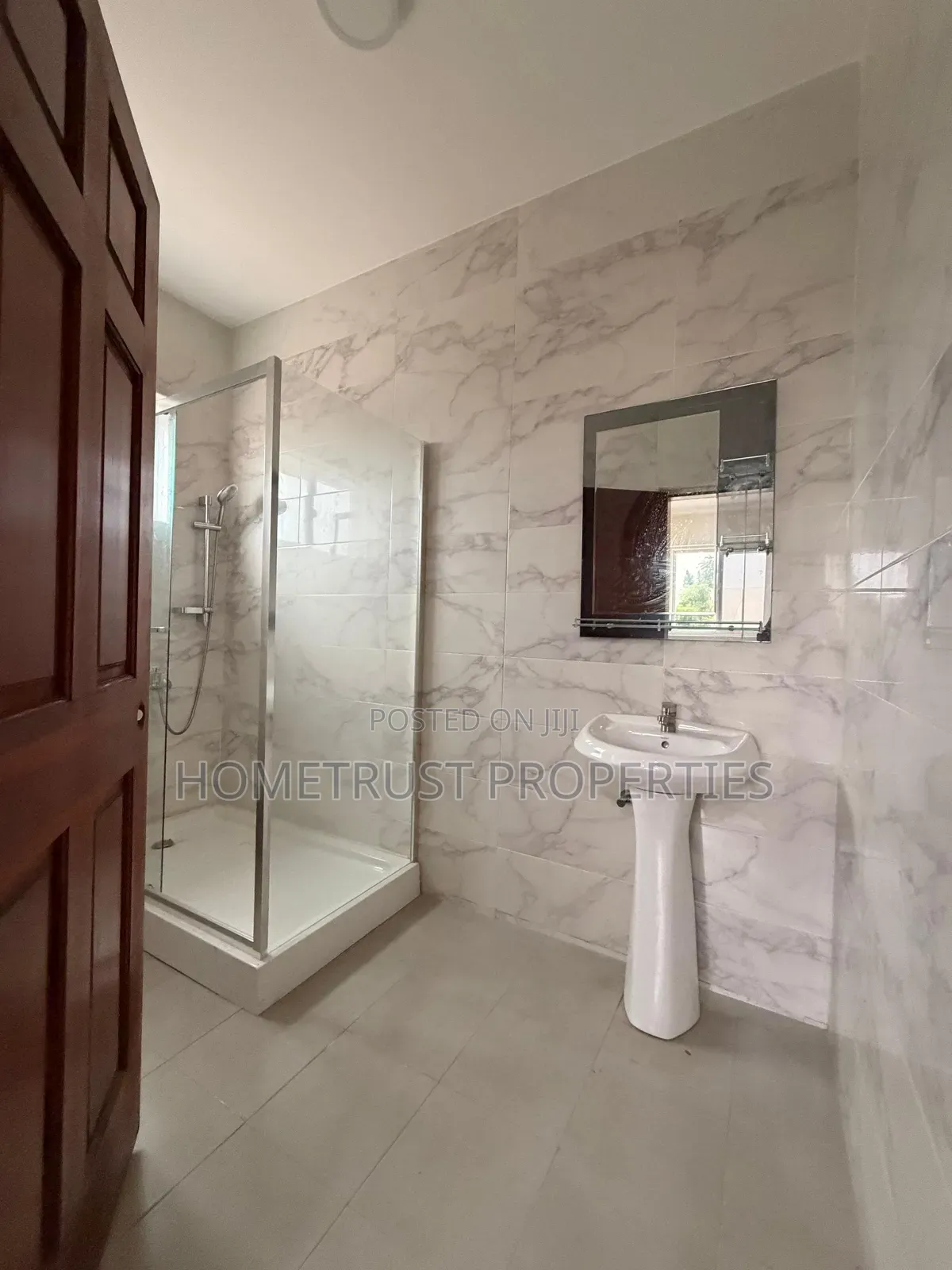 4bdrm Duplex in Weija Old Barrier for sale