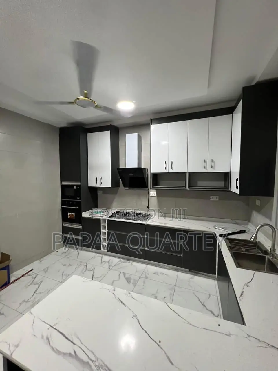 5bdrm House in Achimota for sale
