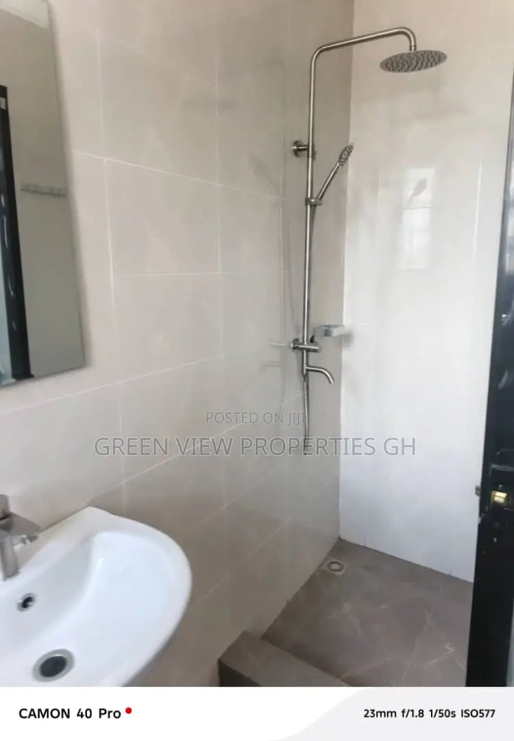 1bdrm Room & Parlour in Ga South Municipal for rent