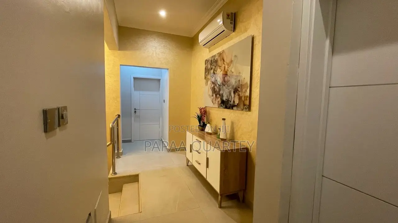 3bdrm House in Airport Residential Area for sale