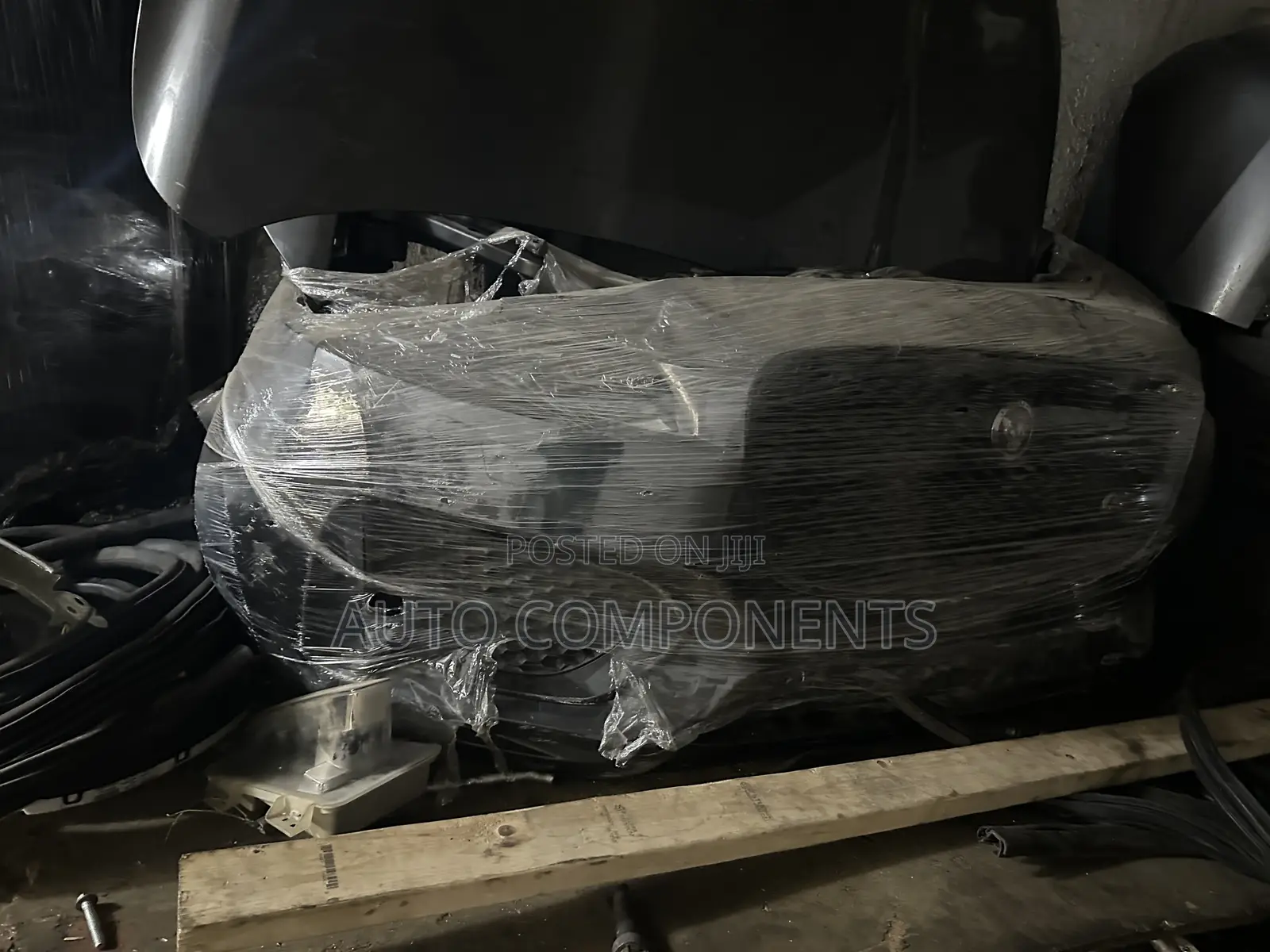 Jargua F-Pace 2018 Front Cut