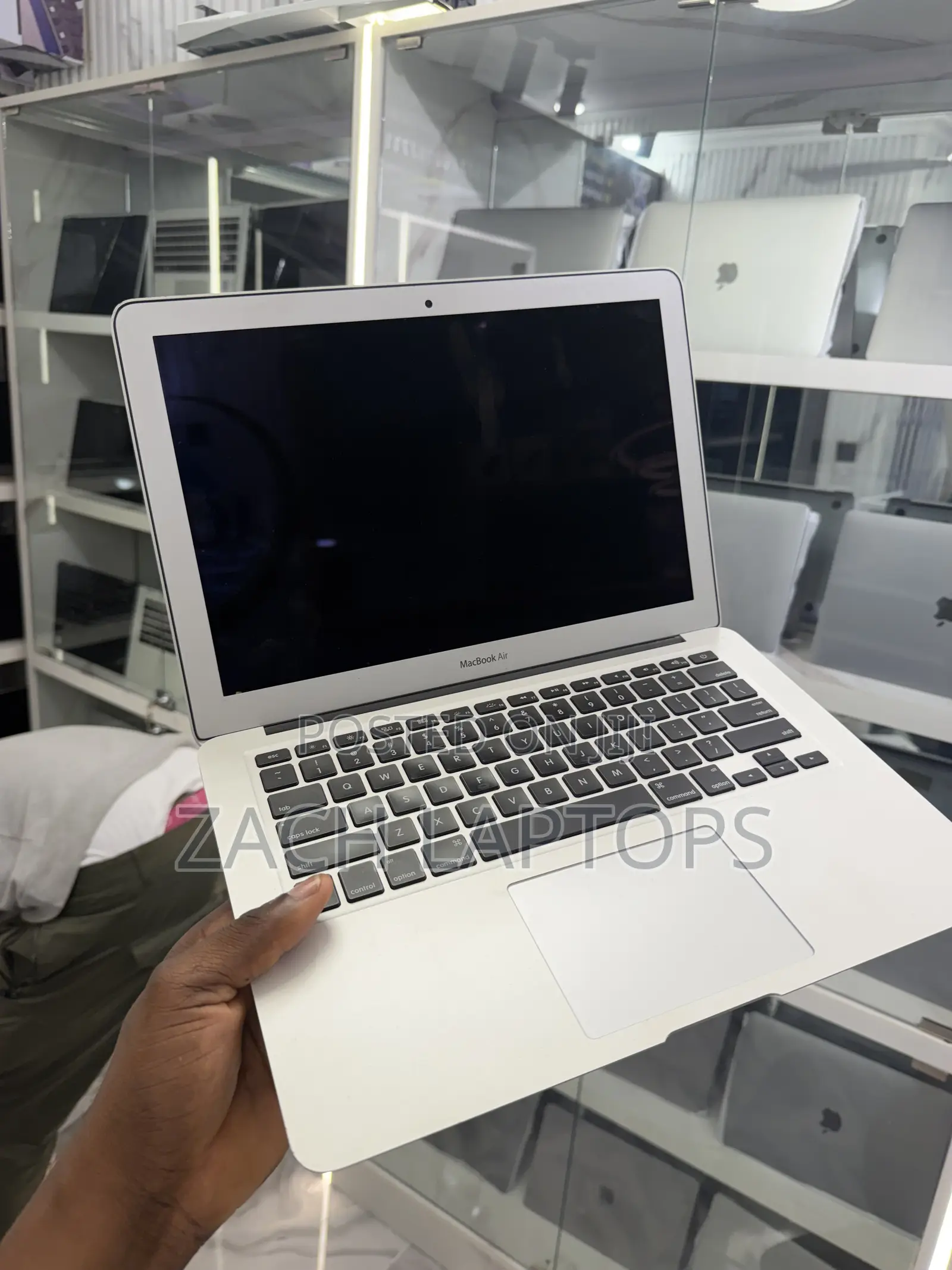Laptop Apple MacBook Air 2011 8GB Intel Core i5 SSD 128GB
