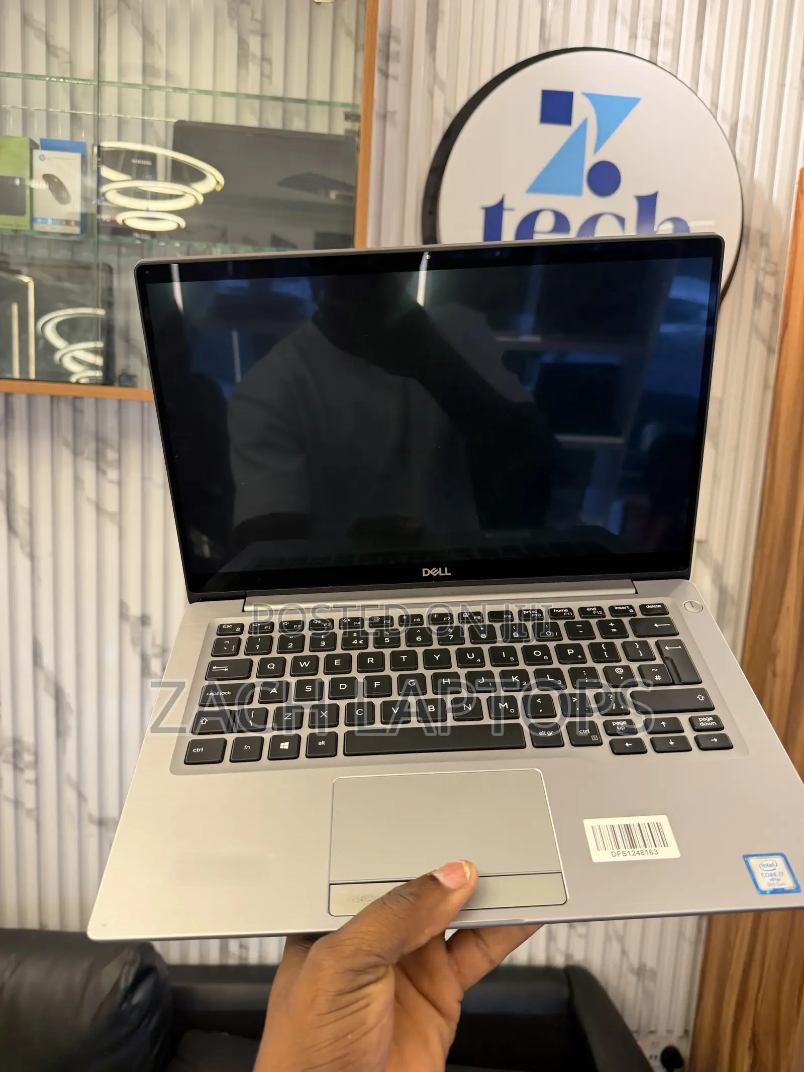 Laptop Dell Latitude 7400 8GB Intel Core i7 SSD 256GB