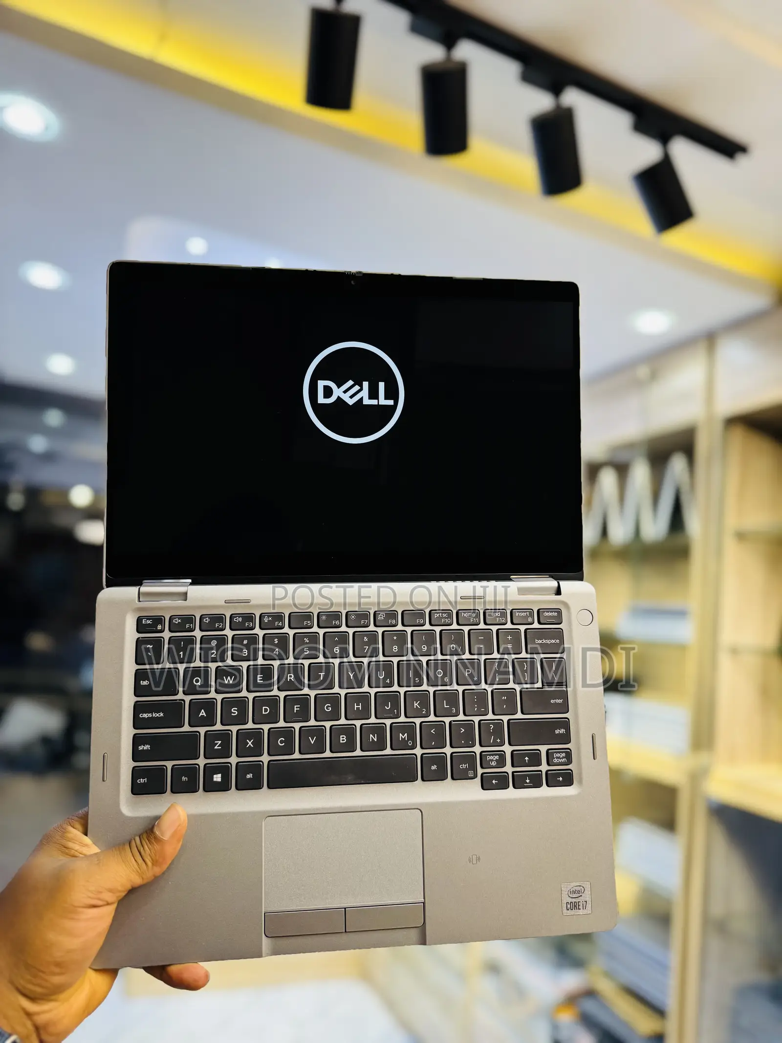 Laptop Dell Latitude 5310 16GB Intel Core i7 SSD 256GB