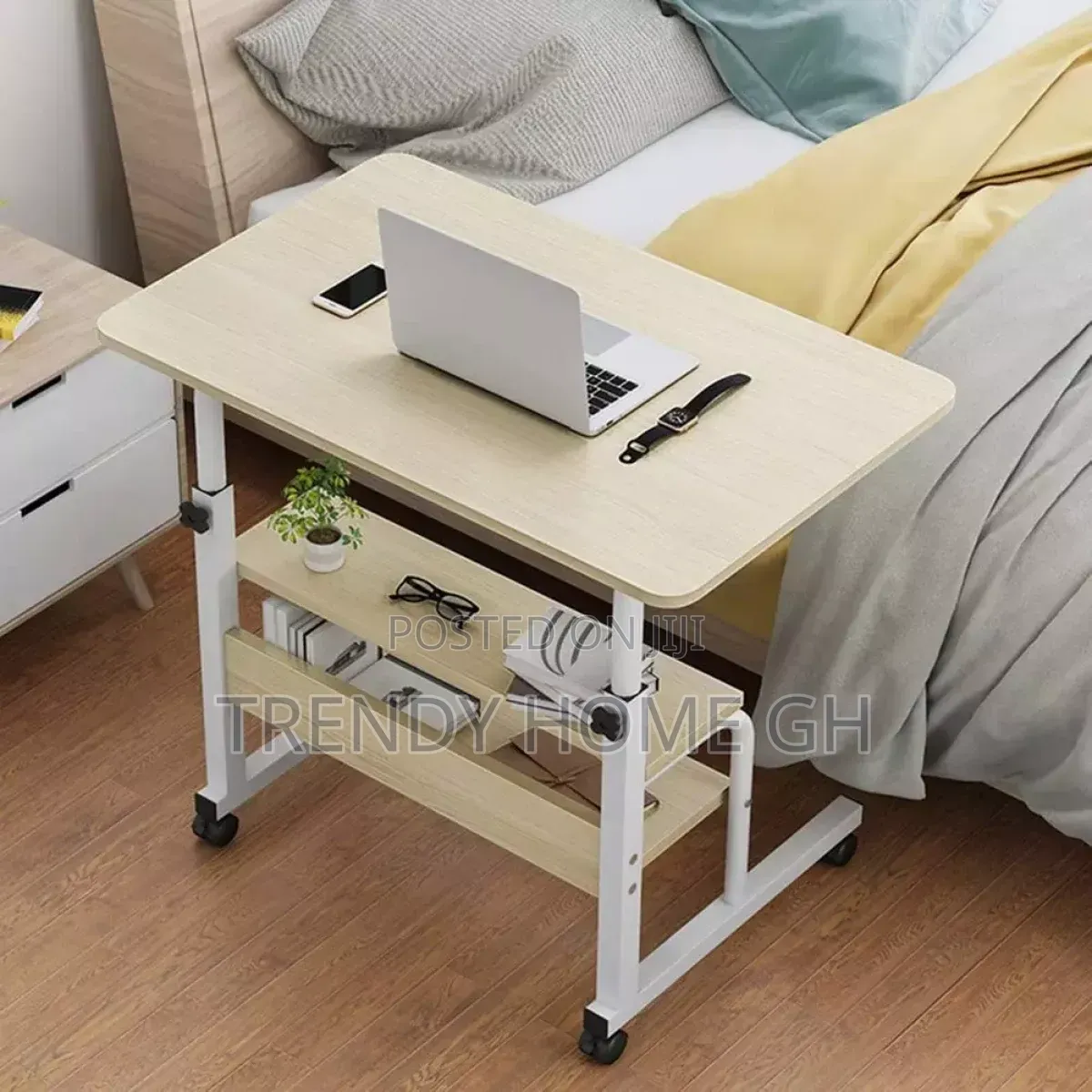 Strong Height Adjustable Movable Laptop Table With Wheels