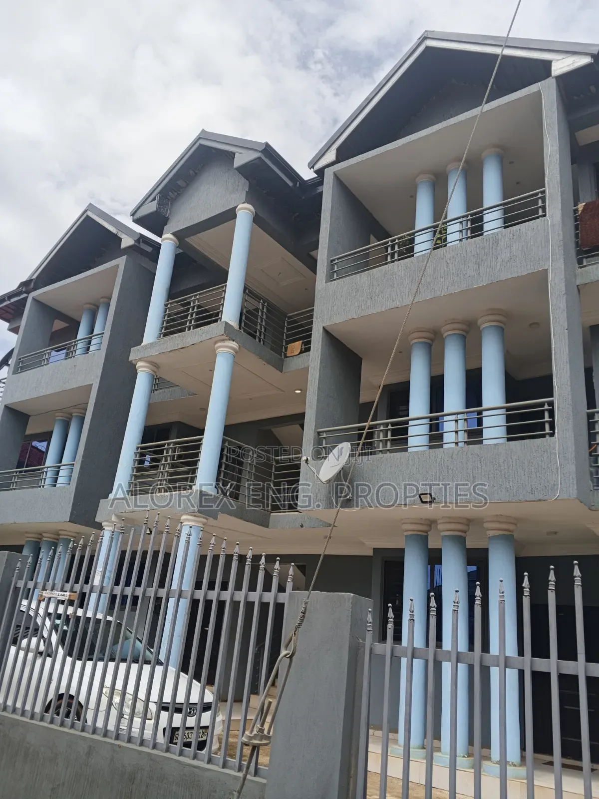 1bdrm Apartment in Pantang Hospital, New Site for rent