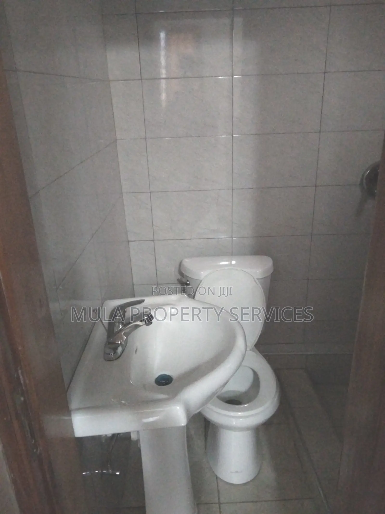 Furnished Studio Apartment in Mula Property, School Junction for rent