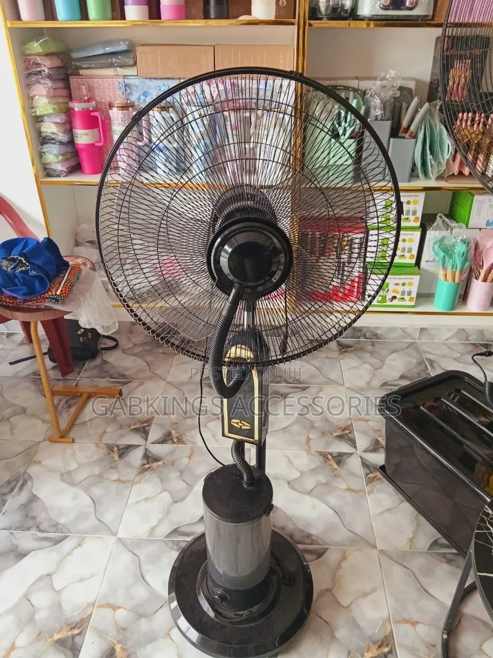 18 Inches Cool Mist Standing Fan