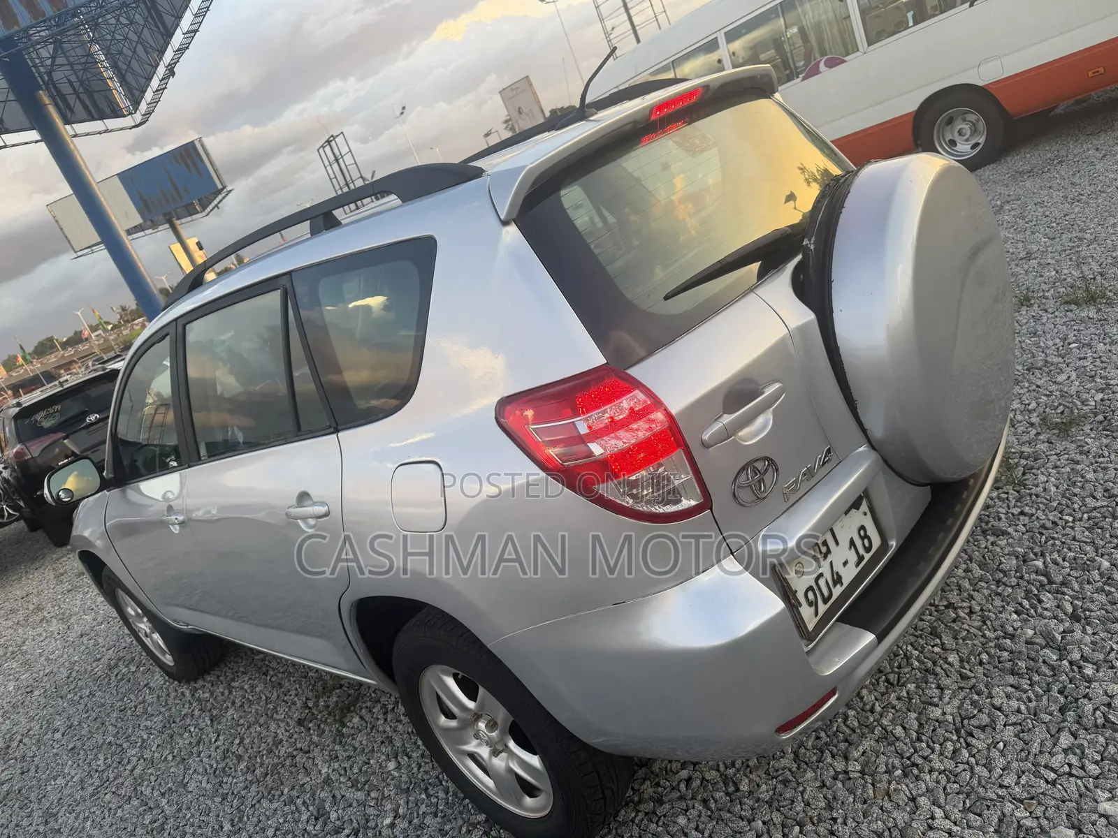 Toyota RAV4 2.5 2011 Silver