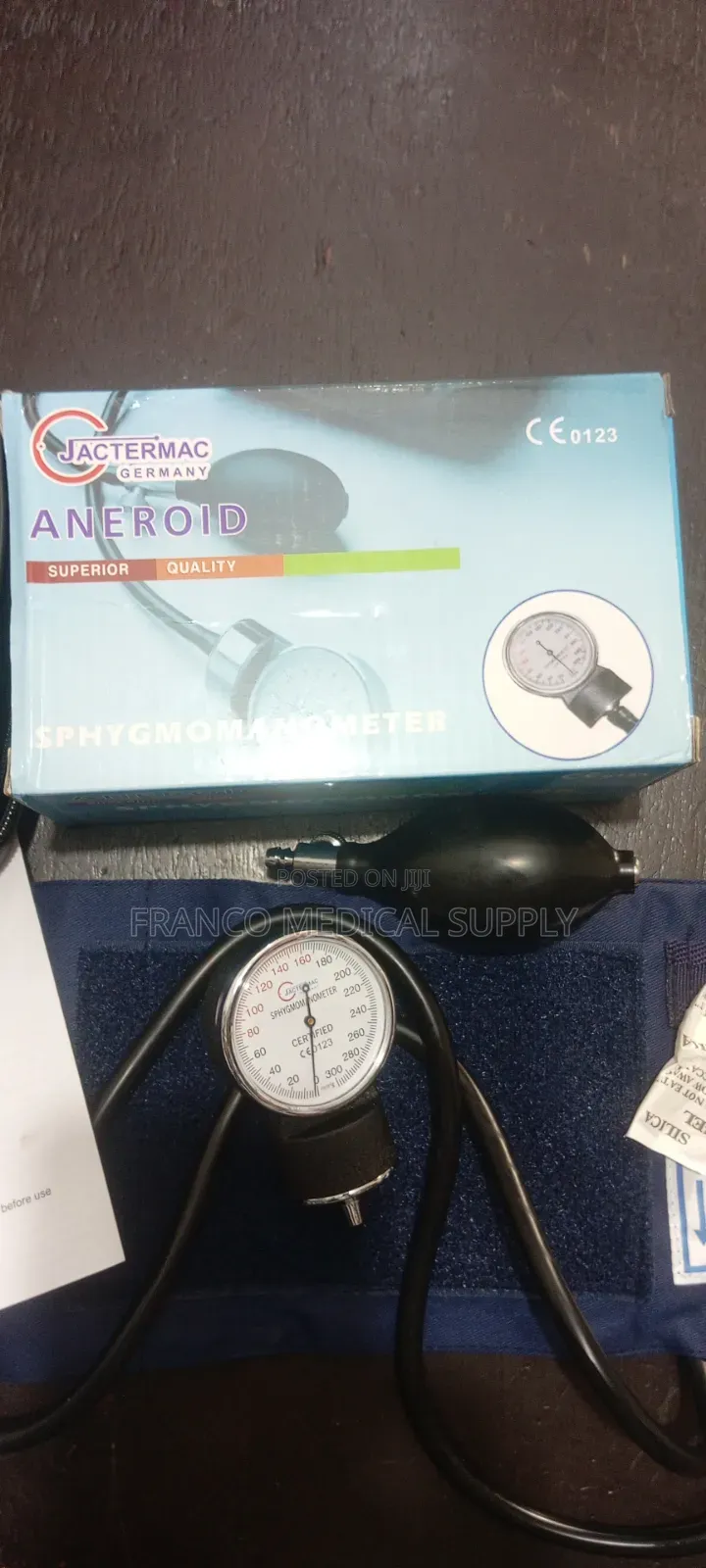 Aneroid Sphygmomanometer