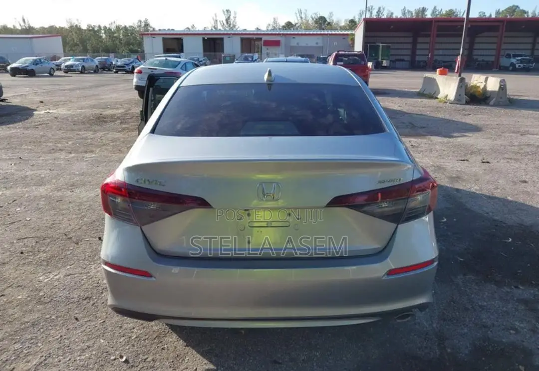 Honda Civic 2025 Gray