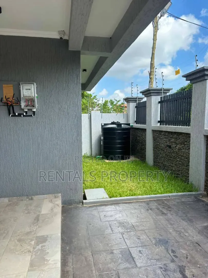 2bdrm Block of Flats in Barrier for rent