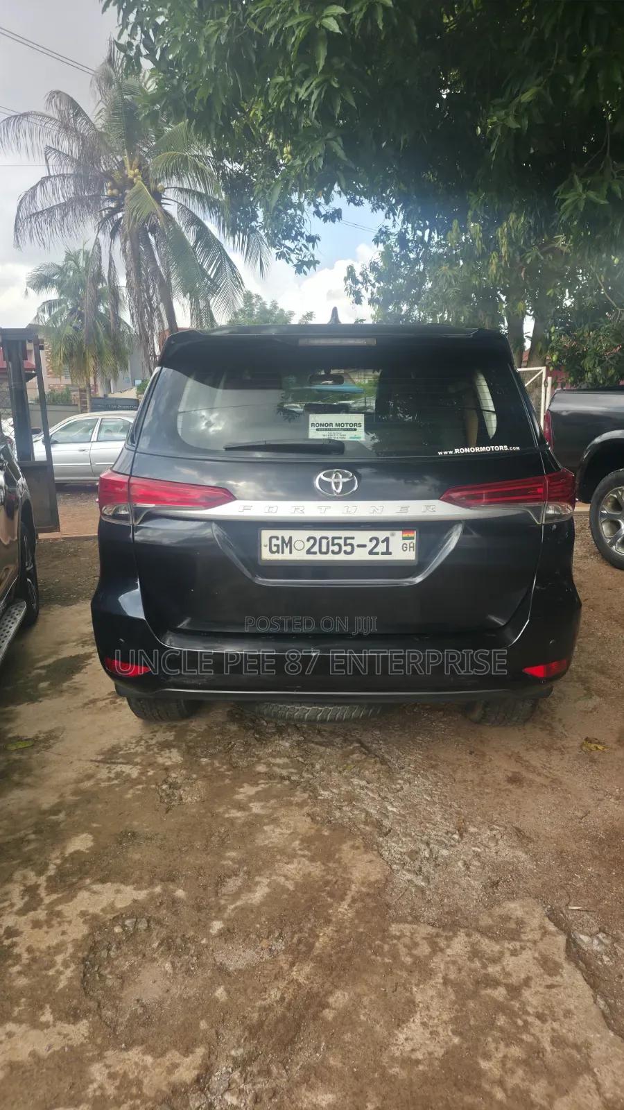 Toyota Fortuner 2.7 RWD 2021 Black