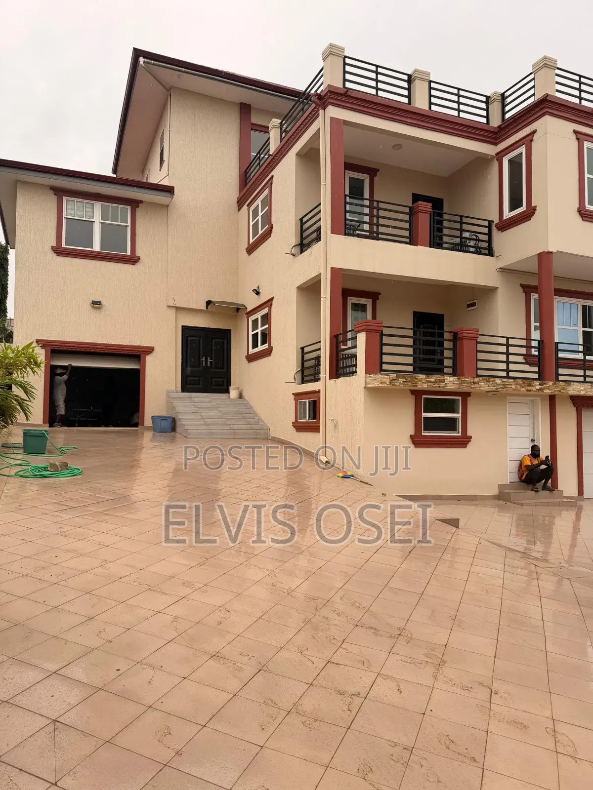 4bdrm House in Weija Old Barrier, Accra Metropolitan for sale