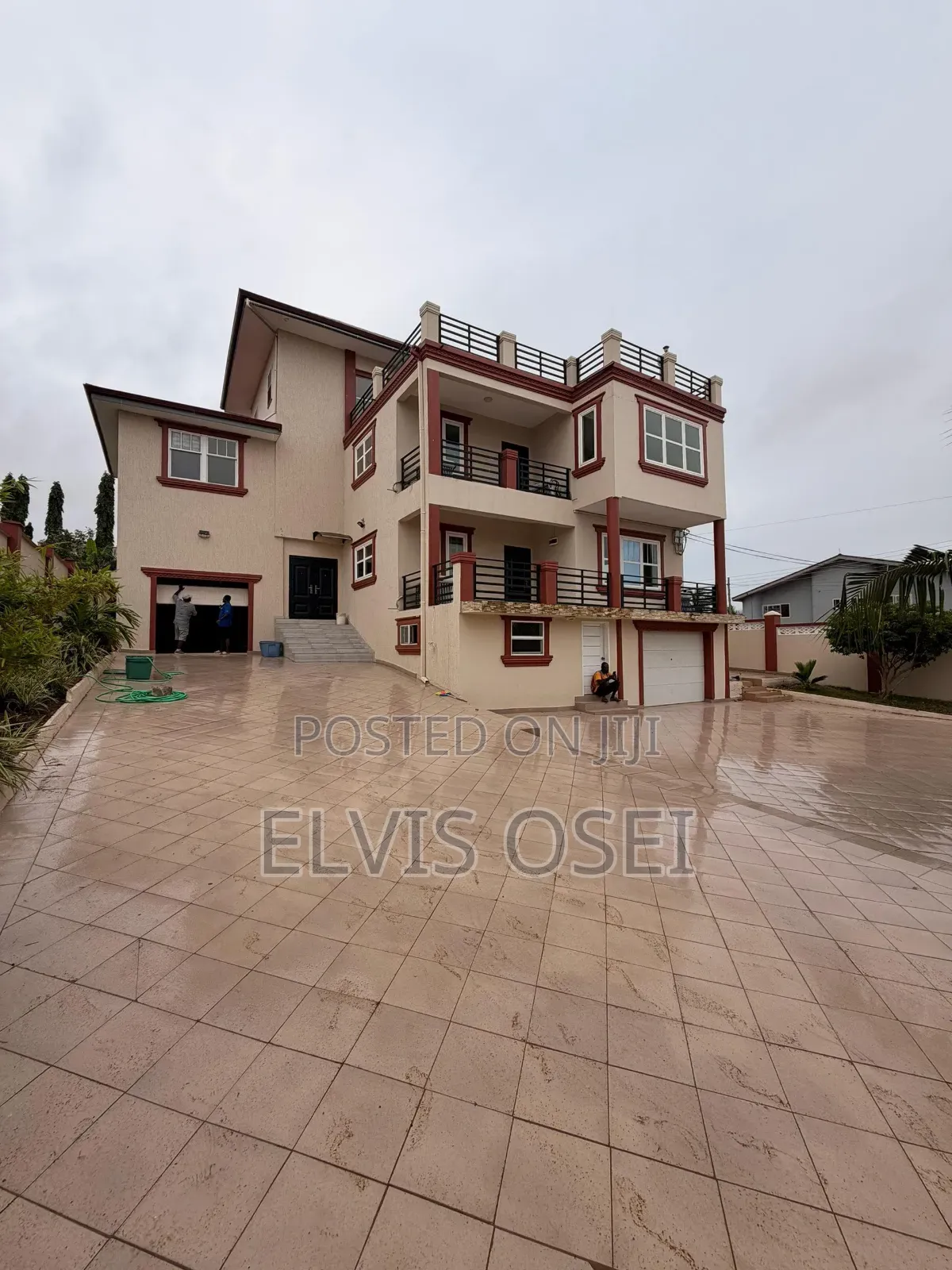 4bdrm House in Weija Old Barrier, Accra Metropolitan for sale