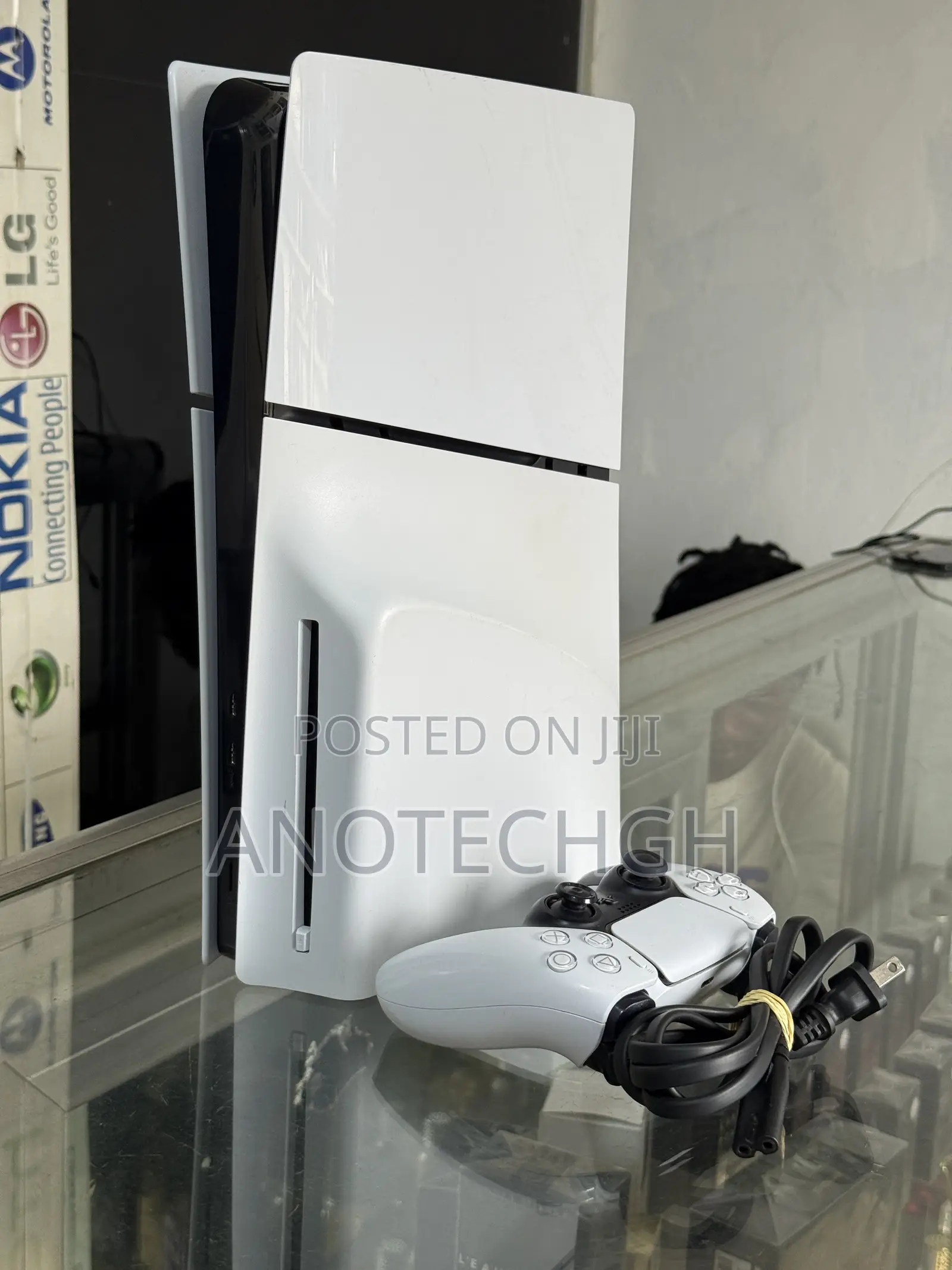 Ps5 Slim Standard Version.