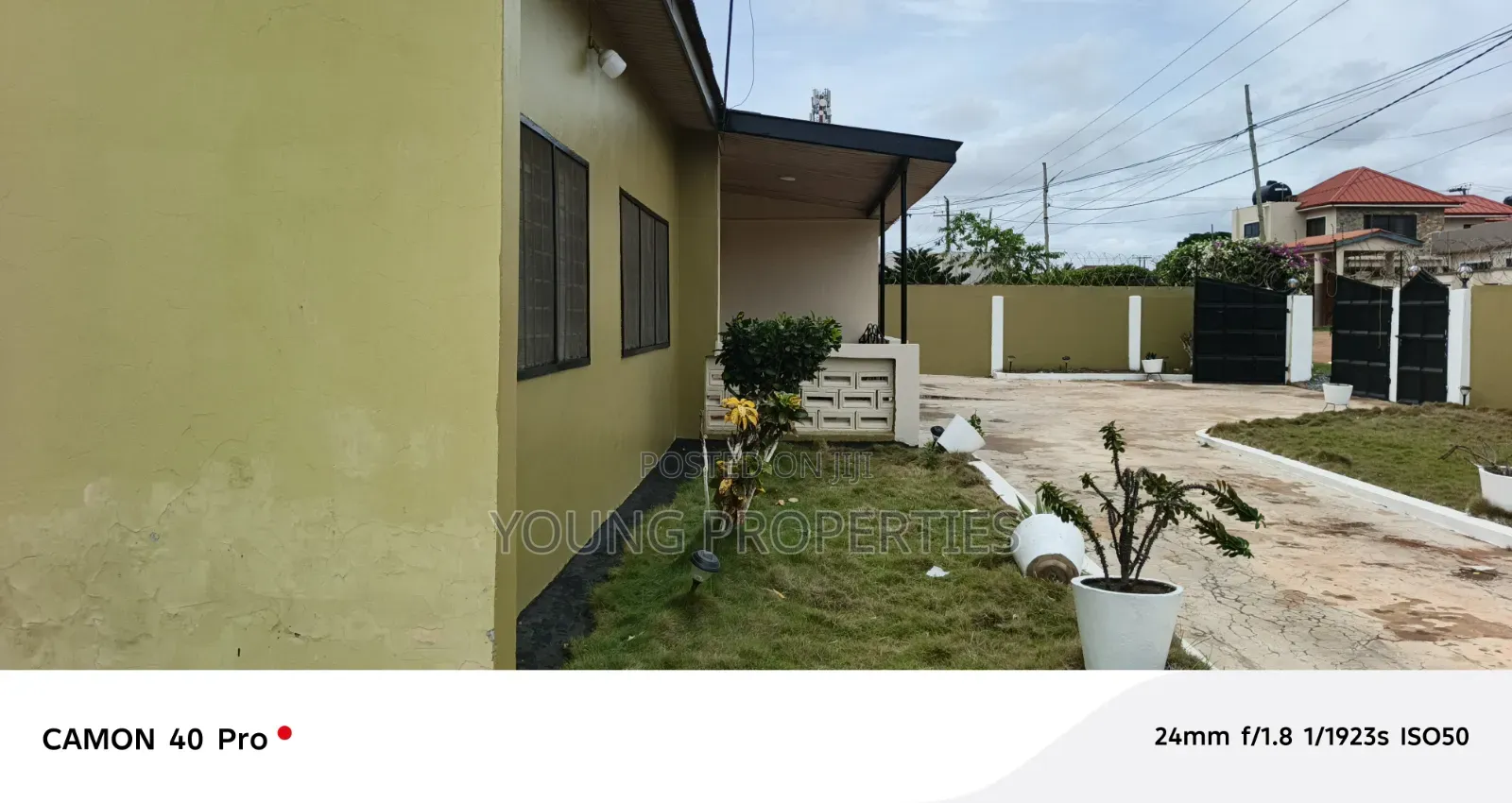 4bdrm Apartment in Adanta Igp Road, Housing Down for rent