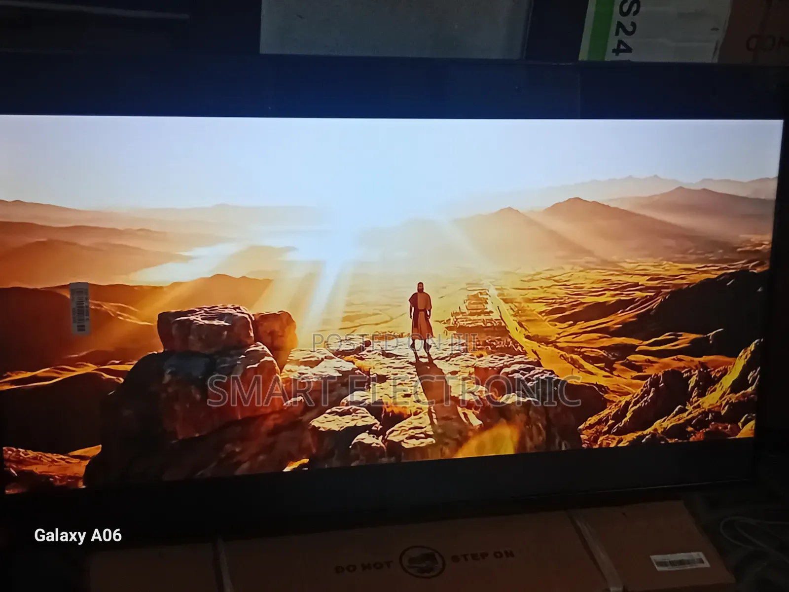 Samsung 43-Inch Uhd Smart Television – Modern Home Upgrade