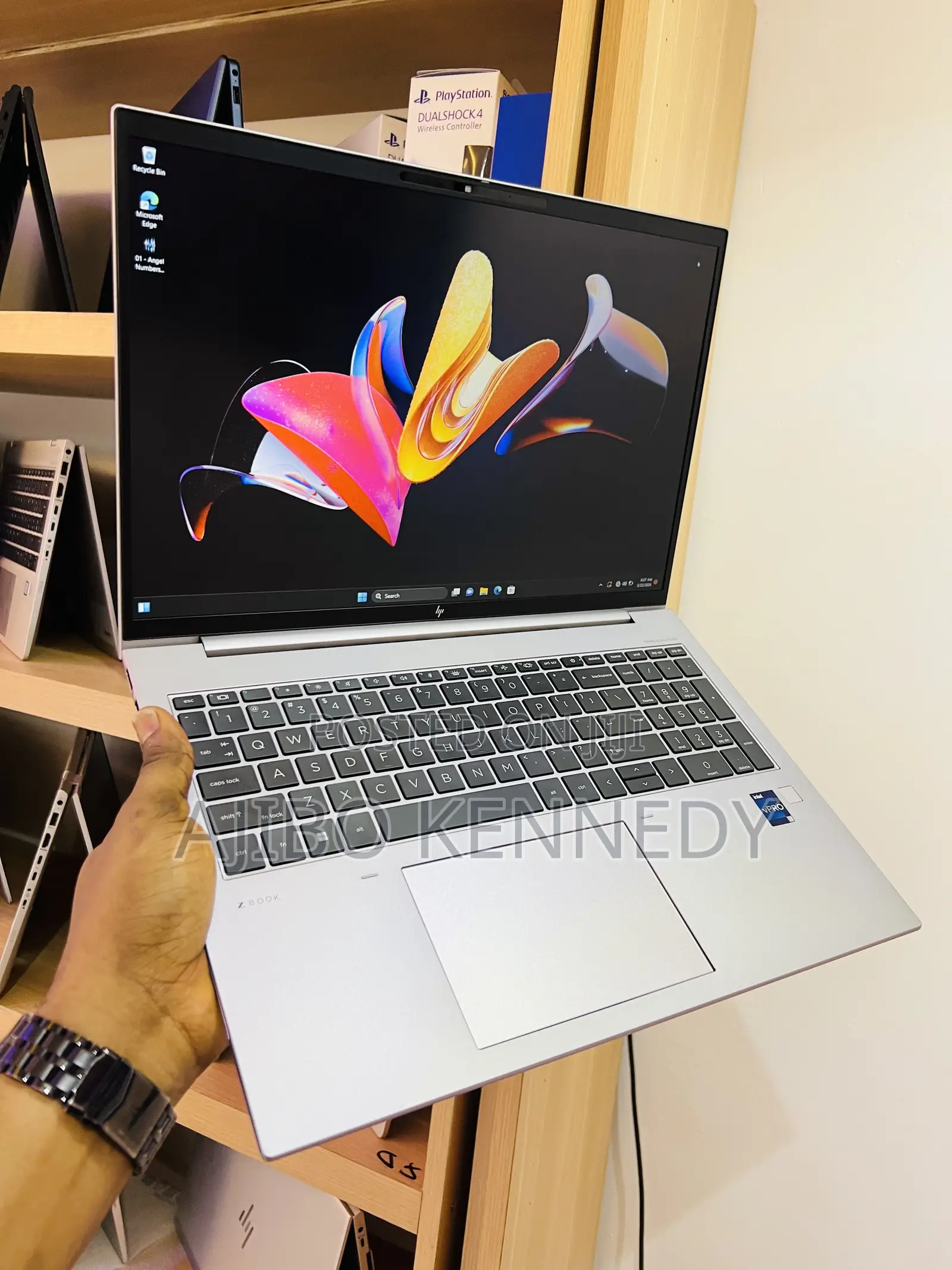 Laptop HP ZBook Firefly 16 G10 32GB Intel Core i7 SSD 512GB
