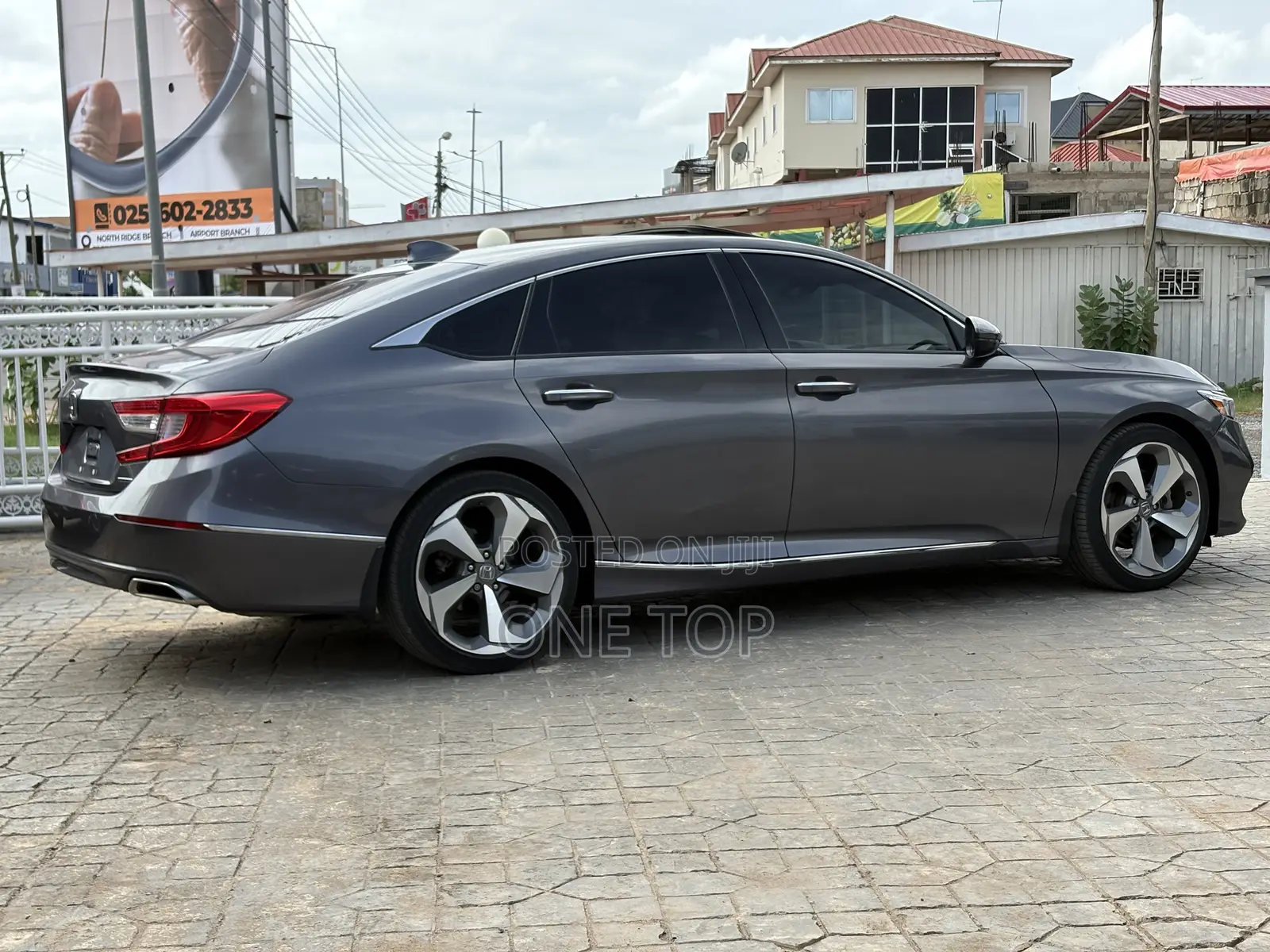 Honda Accord Touring 2.0T 2020 Gray