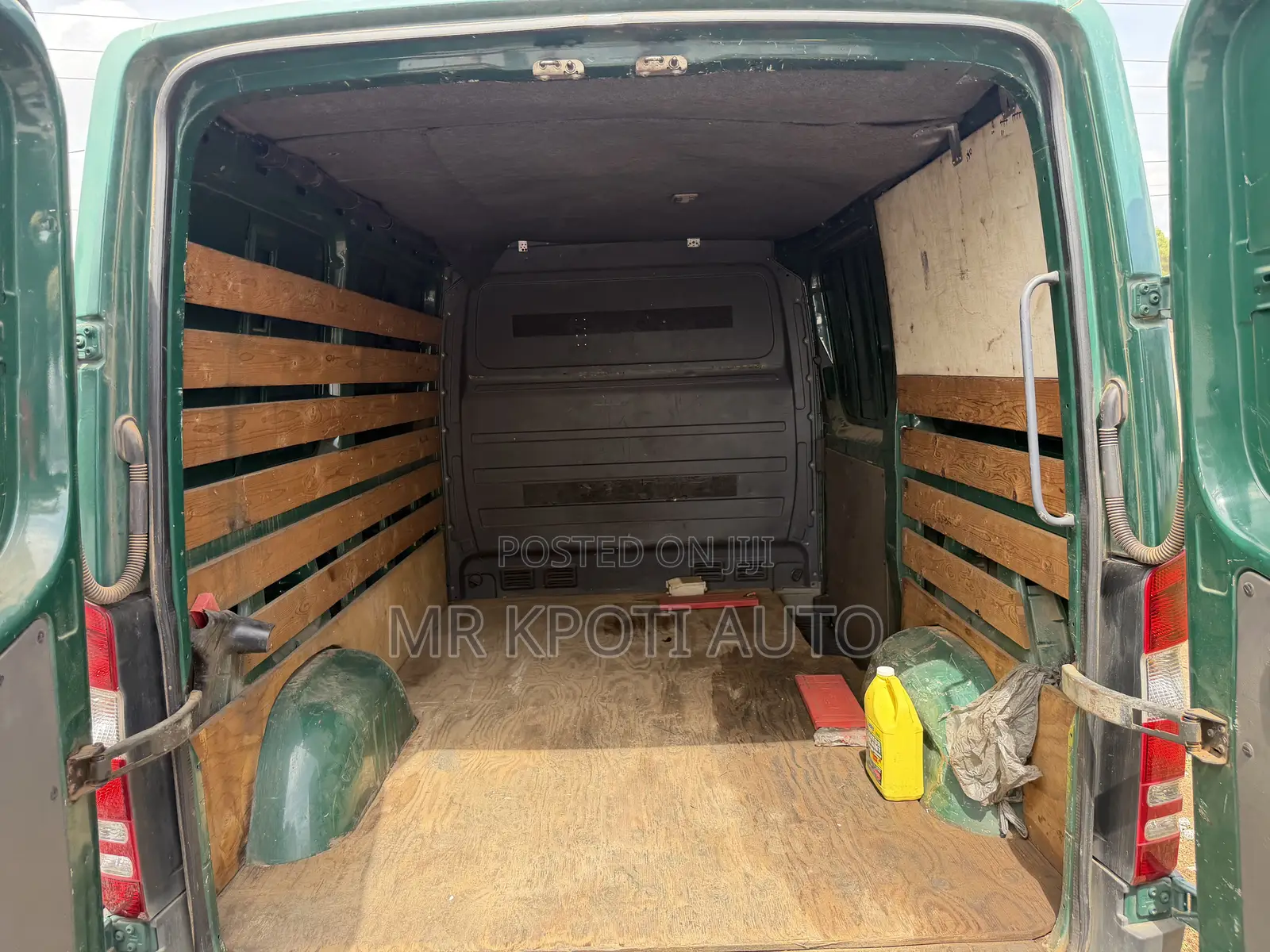 Mercedes-Benz Sprinter 2013 Green