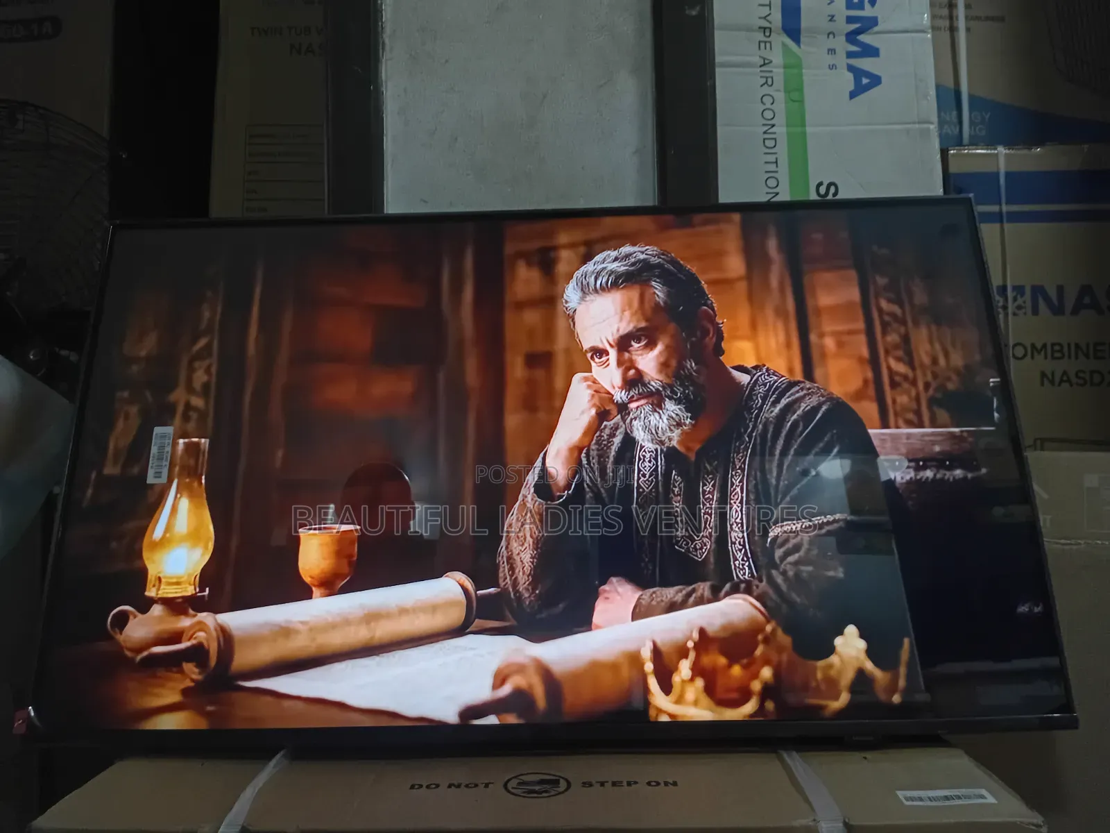 Samsung 43” Ultra-Clear Smart Television