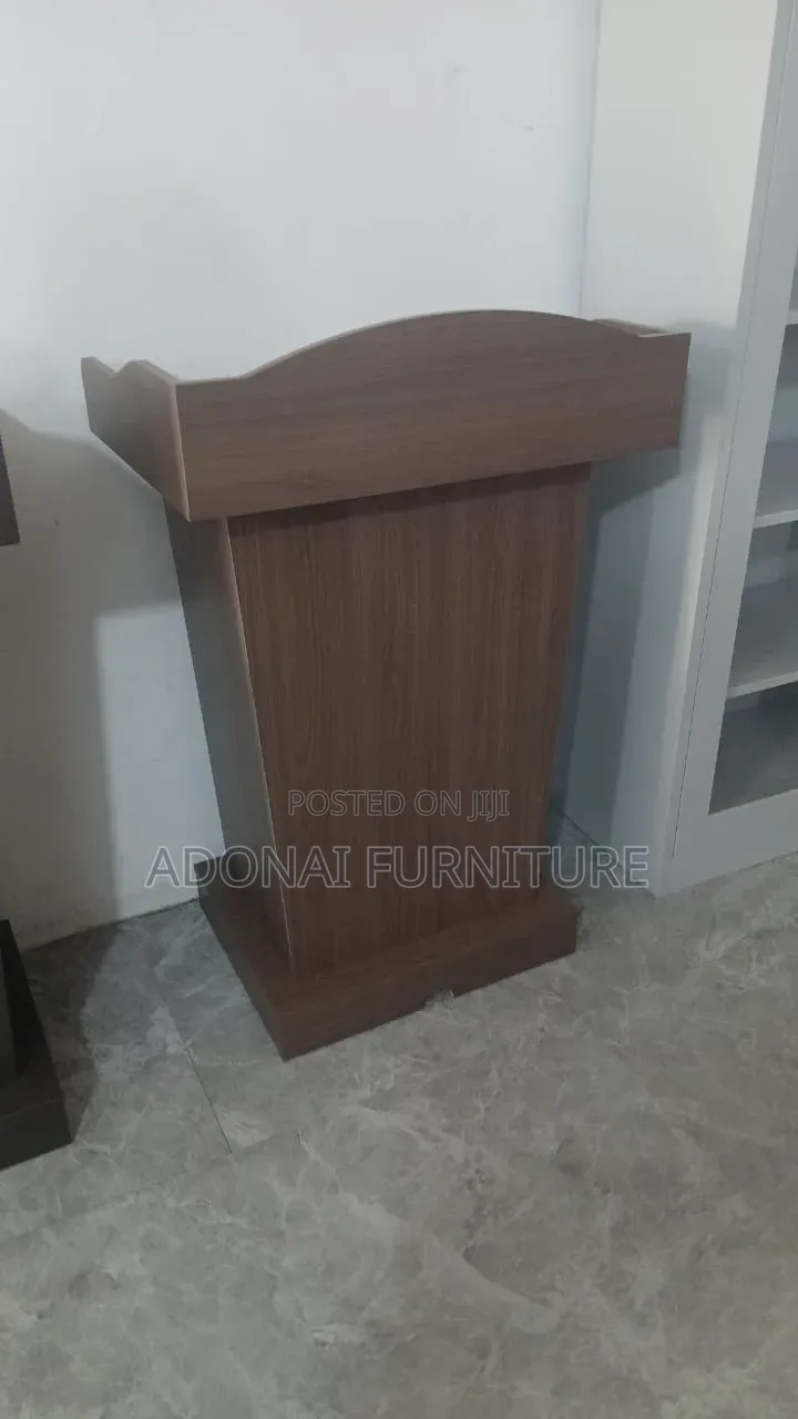 Pulpit (Brown)