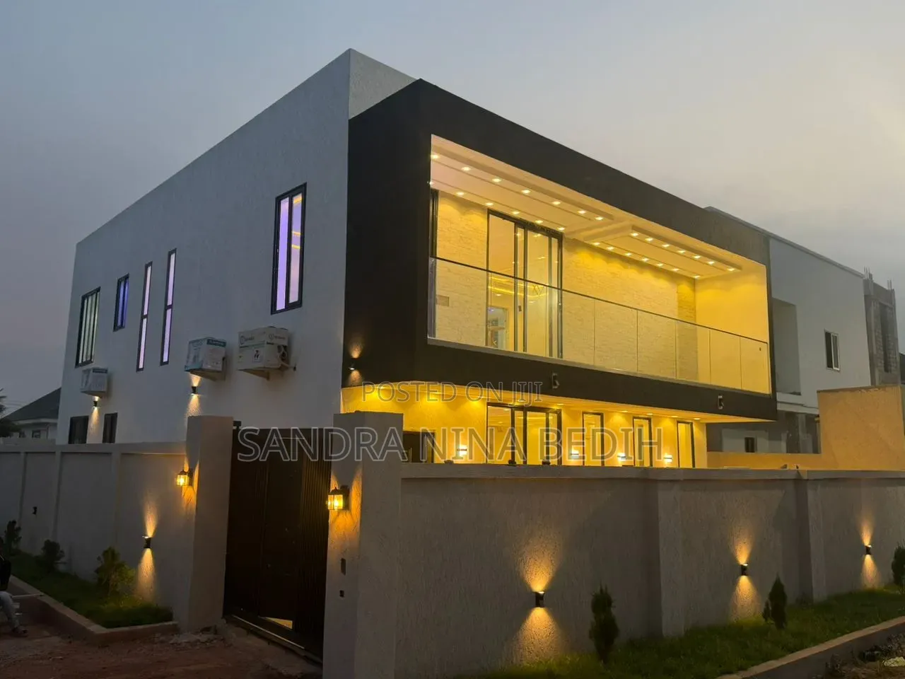 5bdrm House in East Legon Hills, School Junction for sale