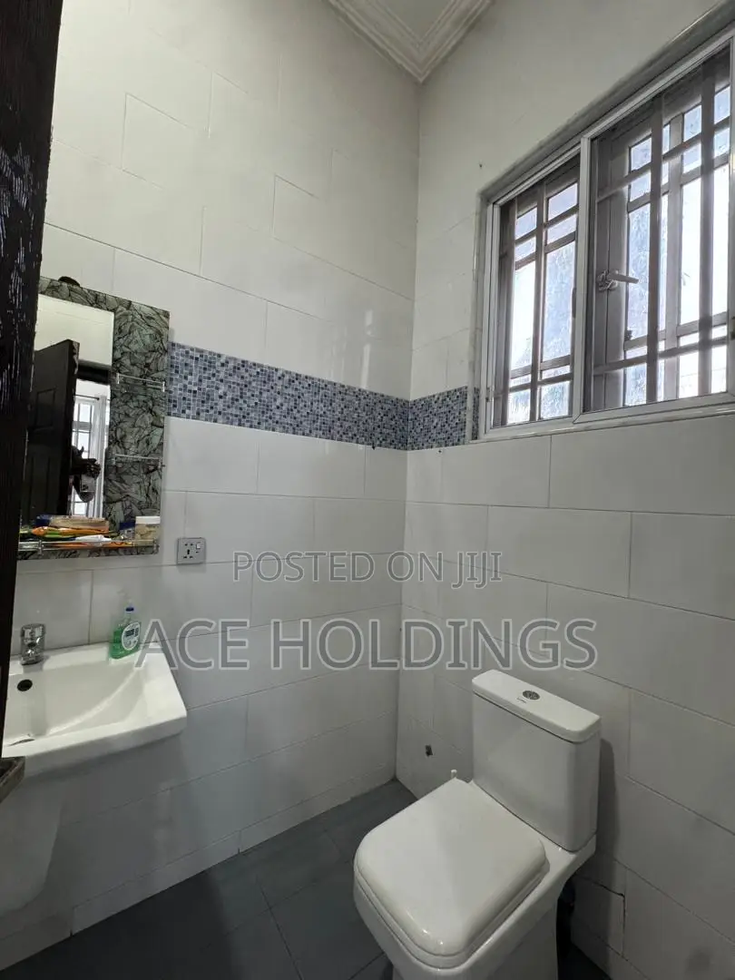 1bdrm Apartment in West Trasacco, School Junction for rent