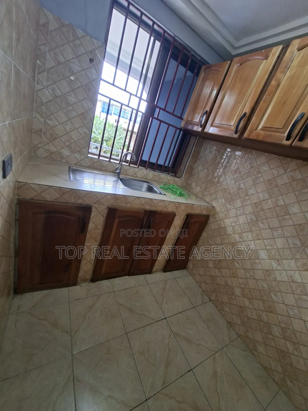 2bdrm Apartment in Dome Gym, Ga East Municipal for rent