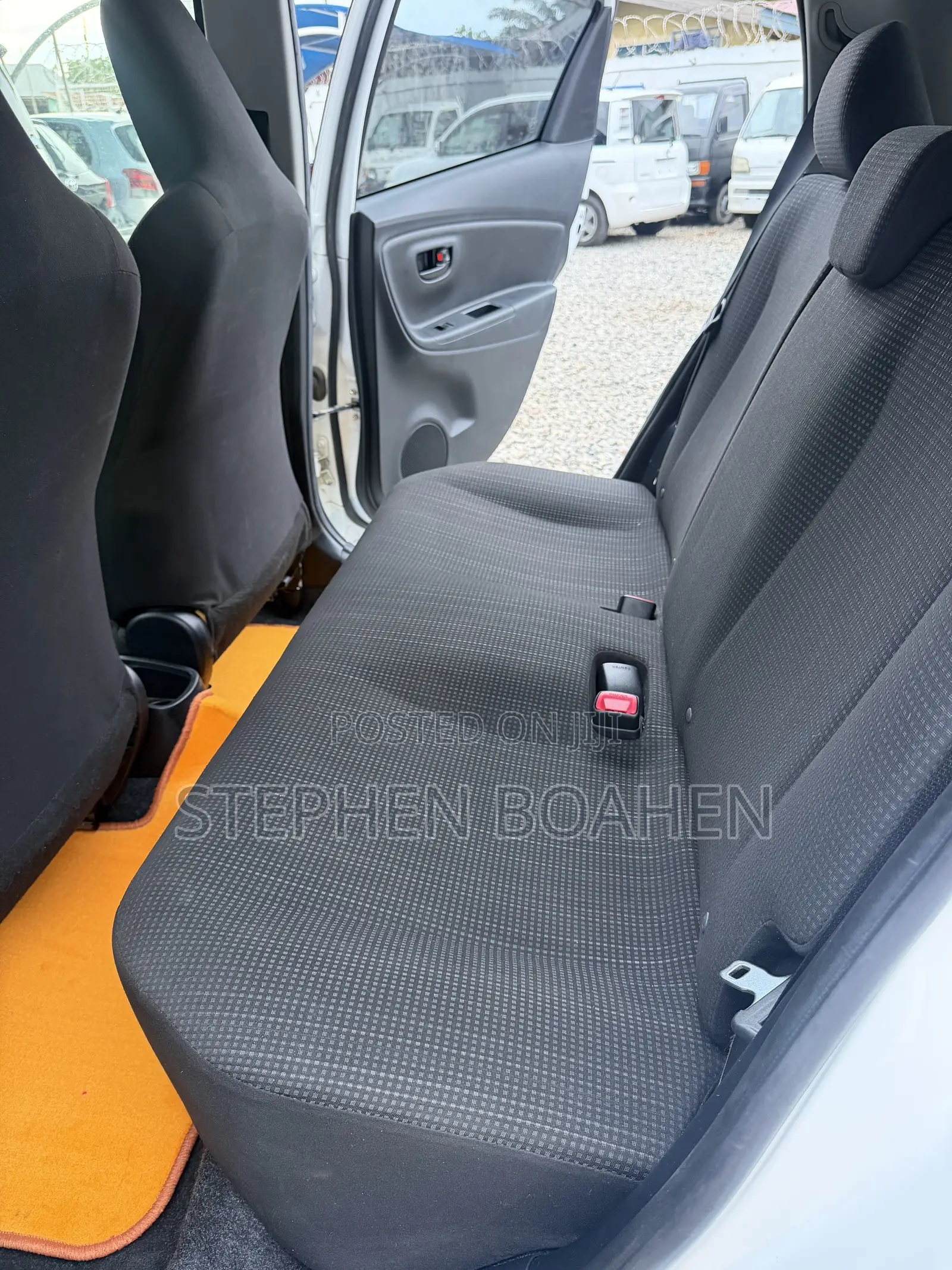 Toyota Vitz 2015 White