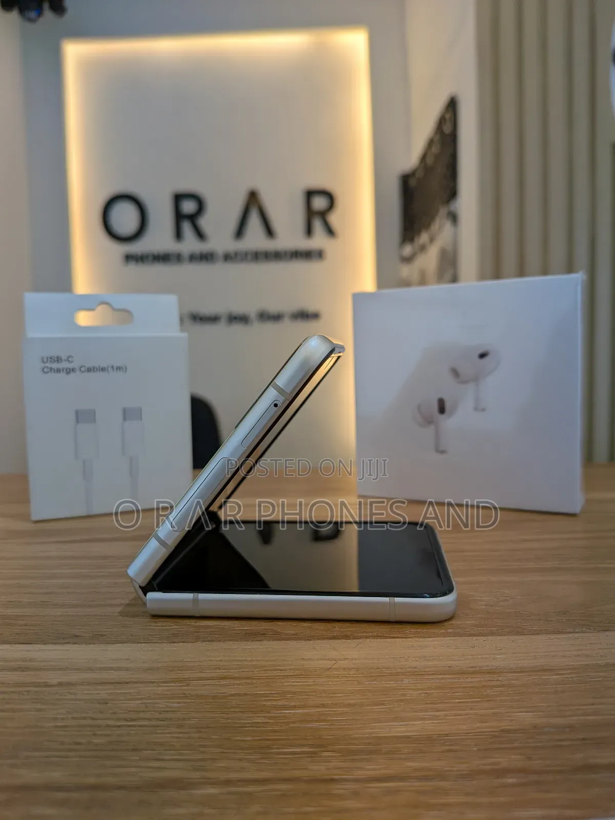 Samsung Galaxy Z Flip4 128 GB Gold