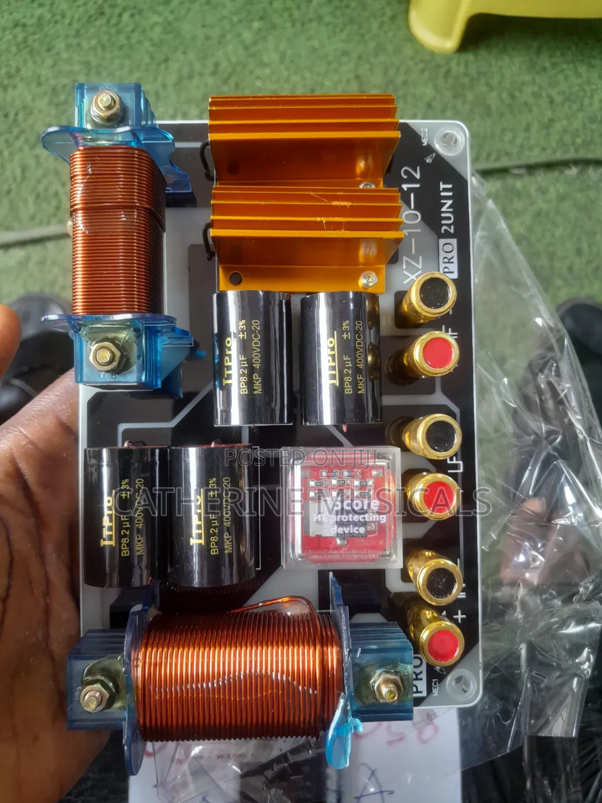 2 Way Speaker Crossover 1800 Watt