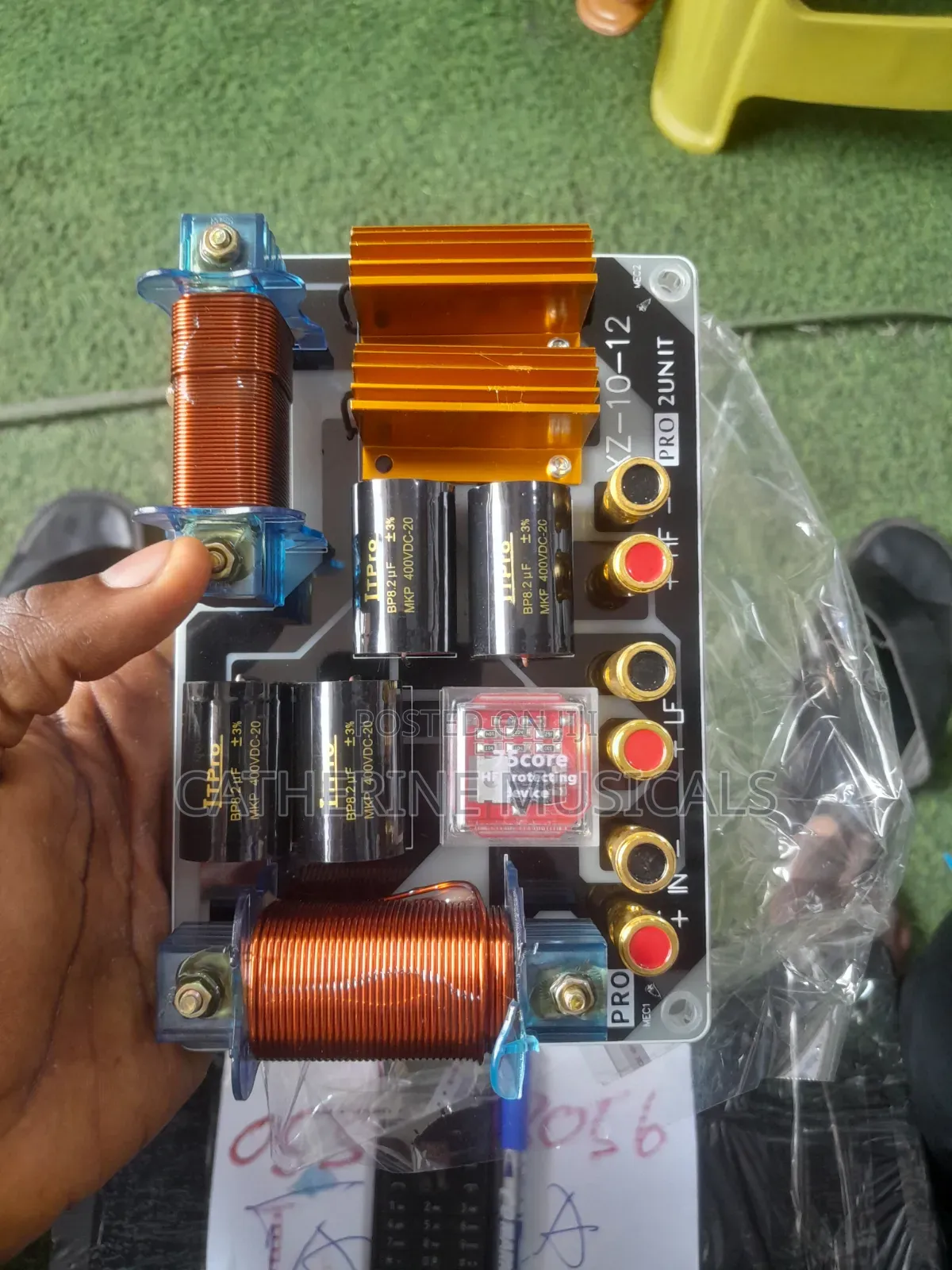 2 Way Speaker Crossover 1800 Watt